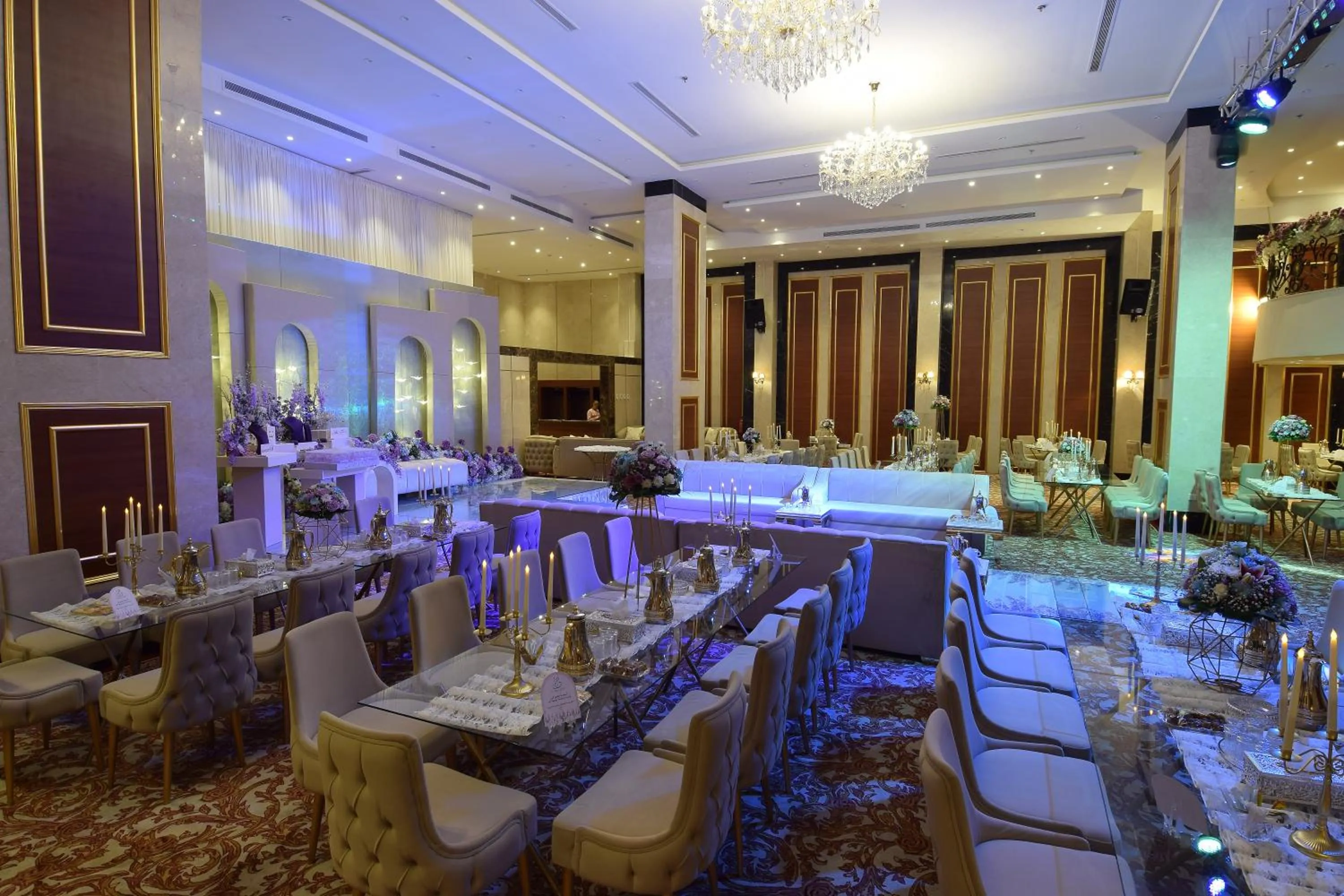 Banquet/Function facilities in Rosemond Al Hamra