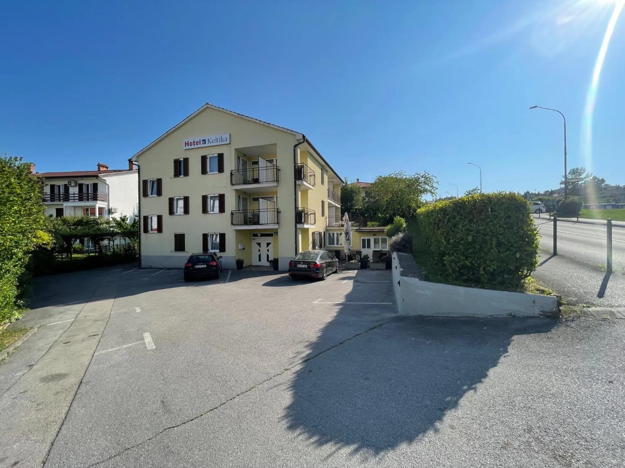 Inner courtyard view in Garni Hotel Keltika