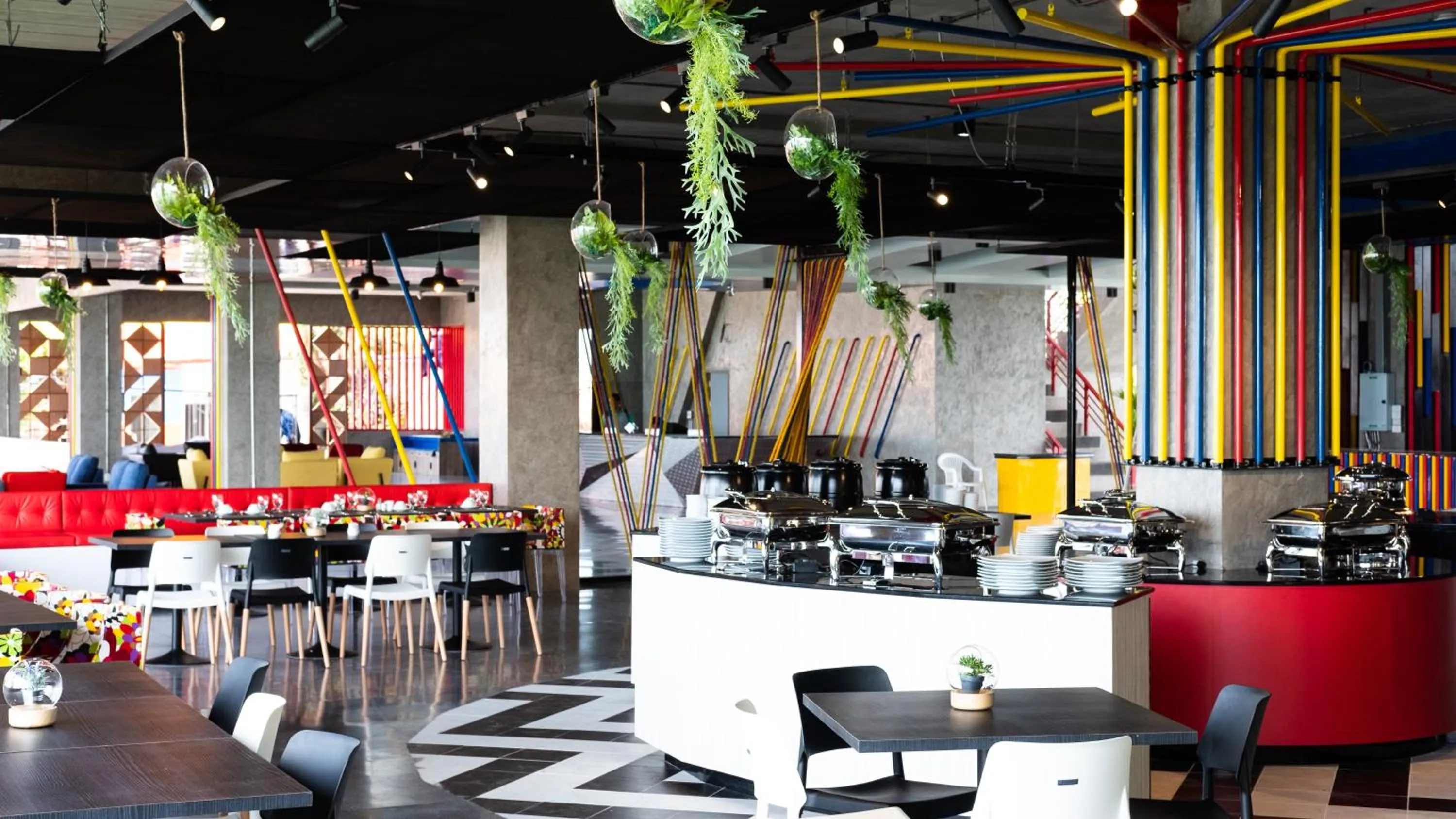 Restaurant/places to eat in Play Phala Beach Rayong