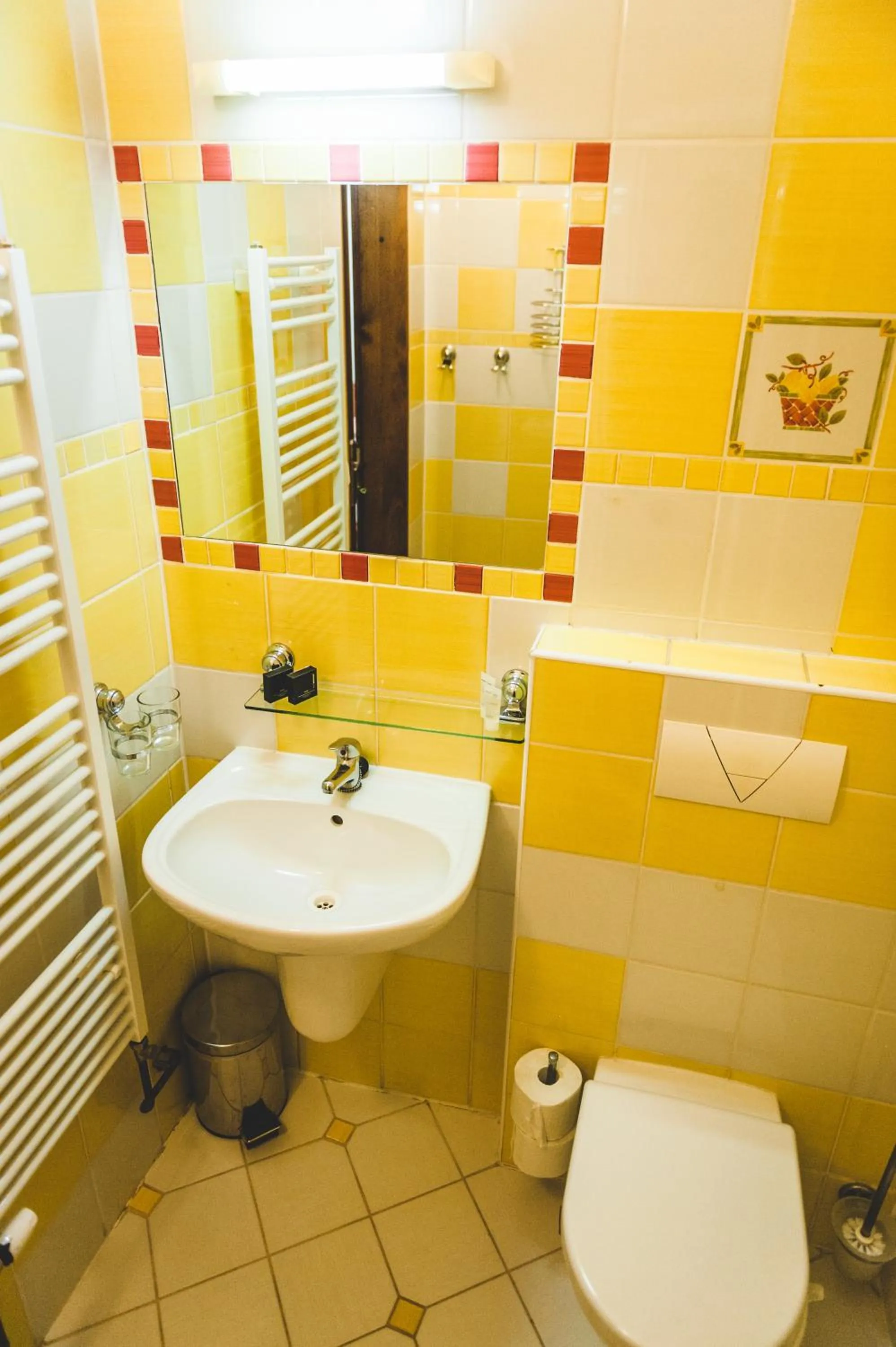 Bathroom in Hotel u České koruny