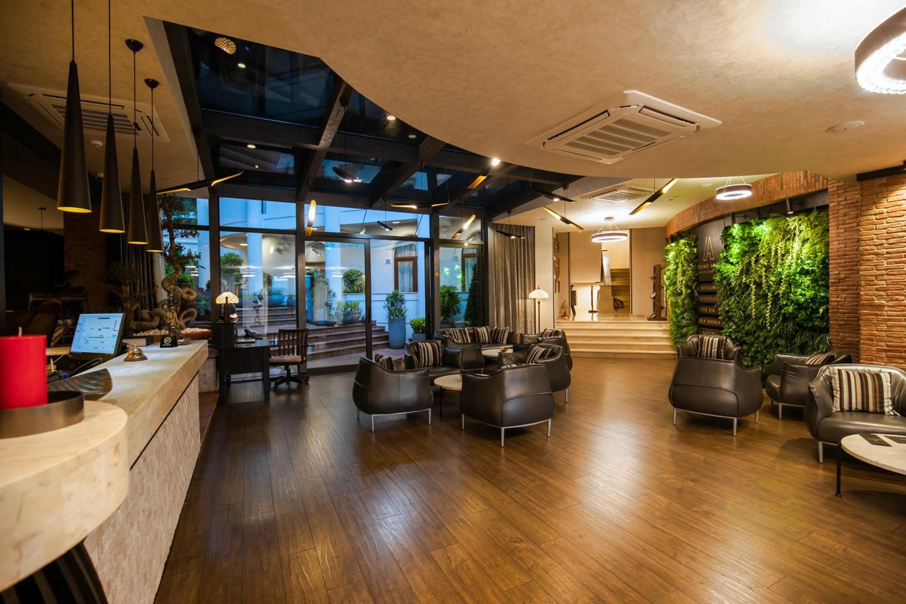 Lobby or reception in Hotel Adamo