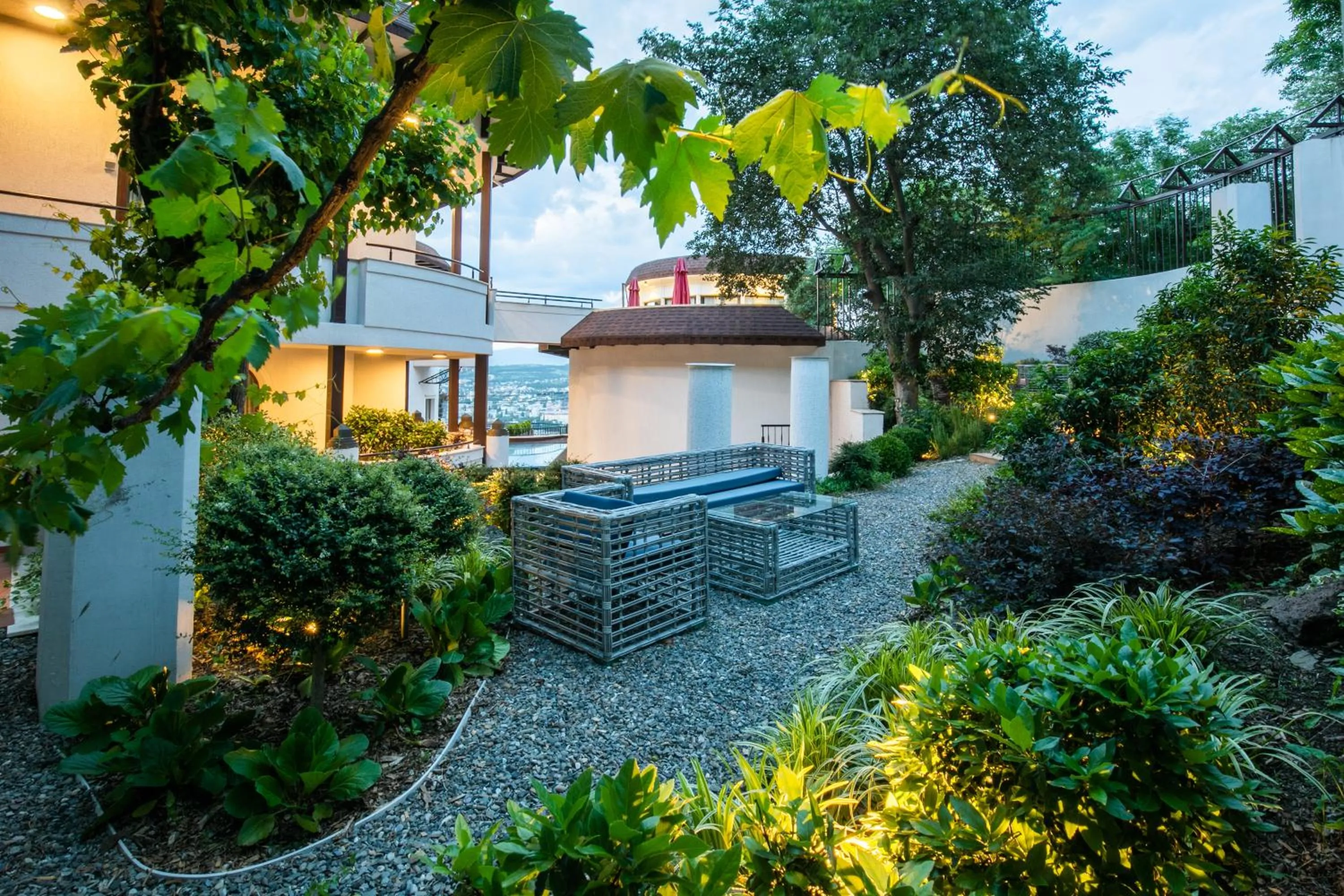 Garden in Hotel Adamo