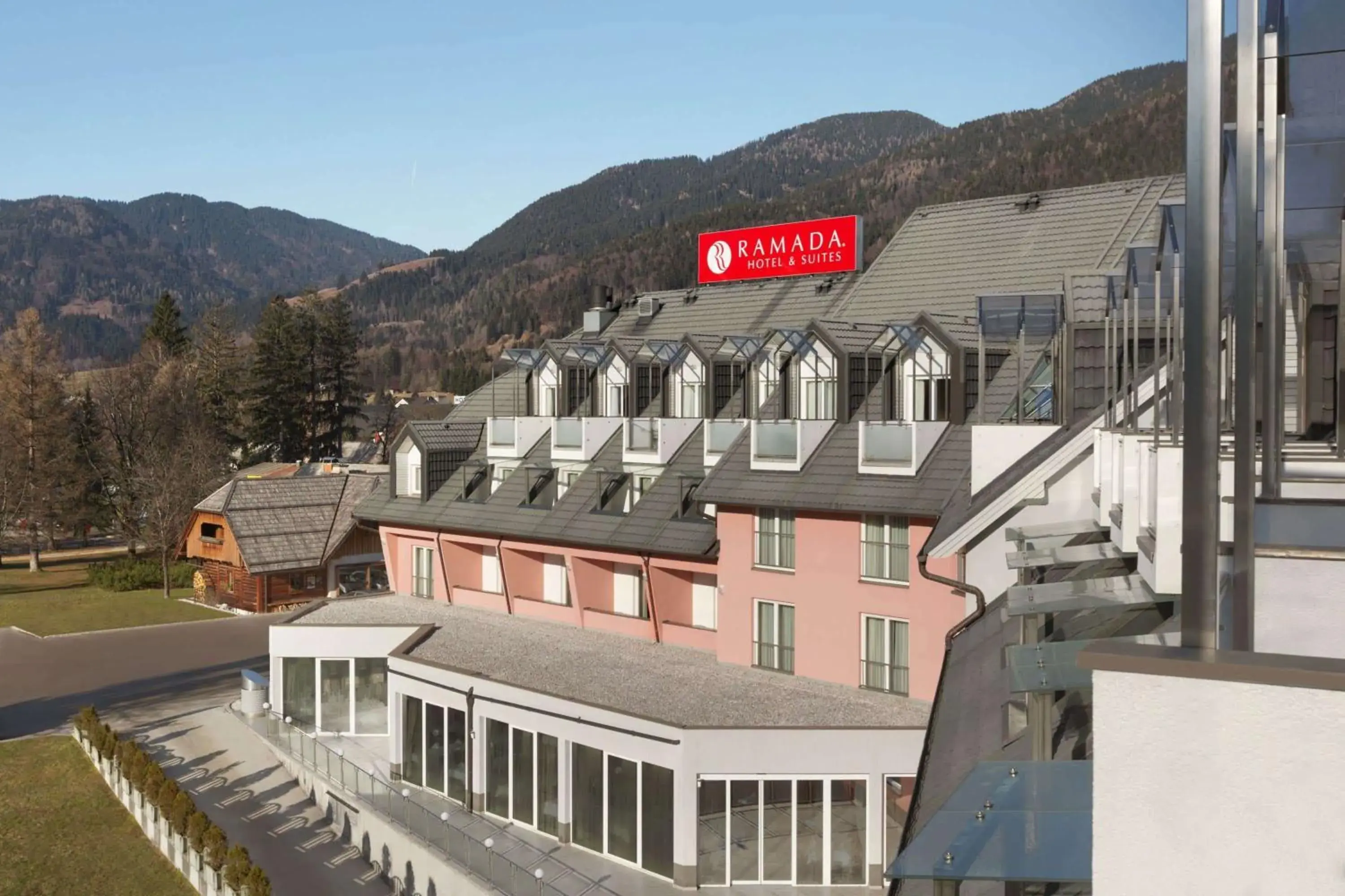 Property building in Ramada Hotel & Suites Kranjska Gora Property building in Ramada Hotel & Suites Kranjska Gora