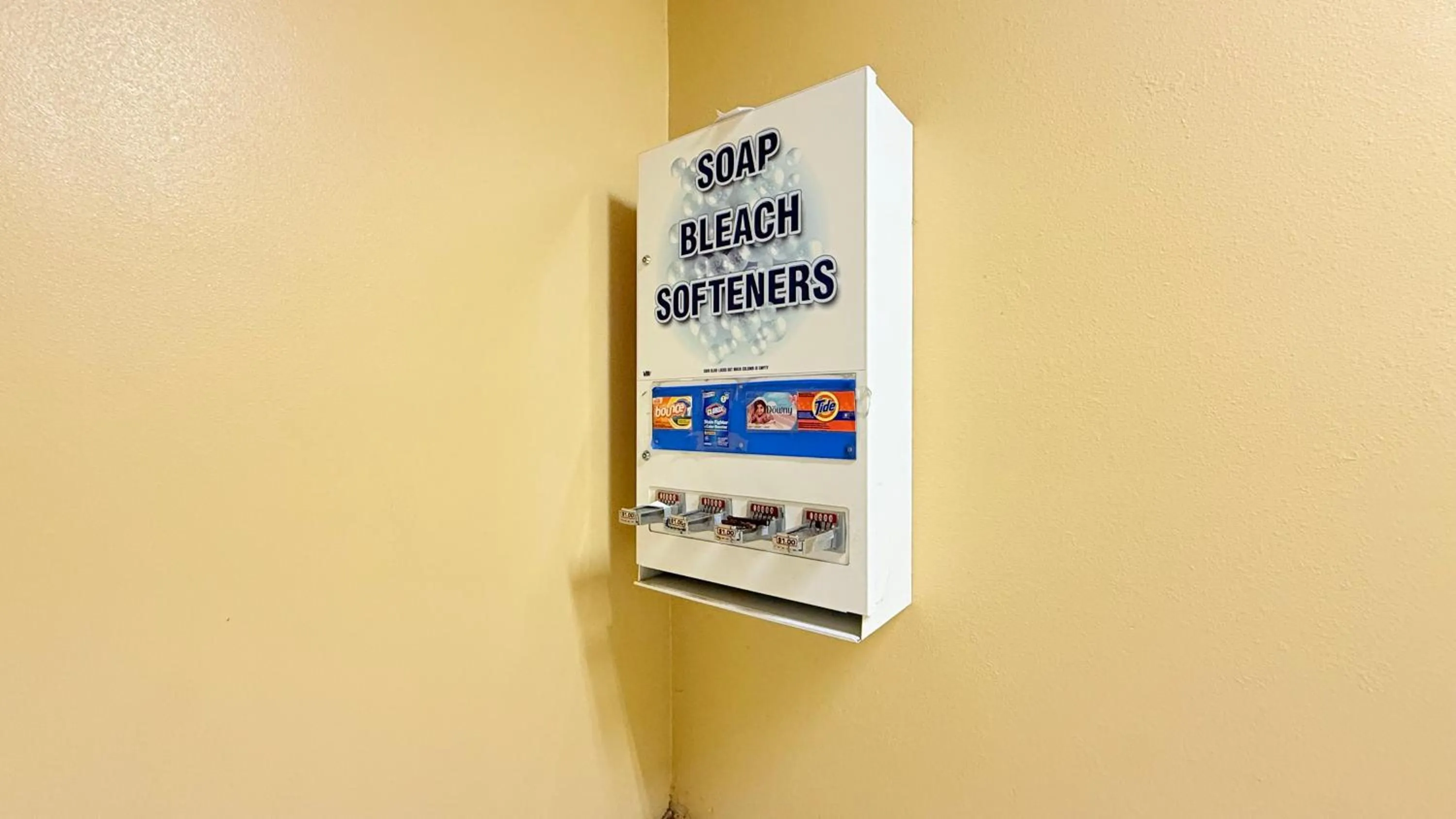 laundry in Redondo Beach Inn-LAX