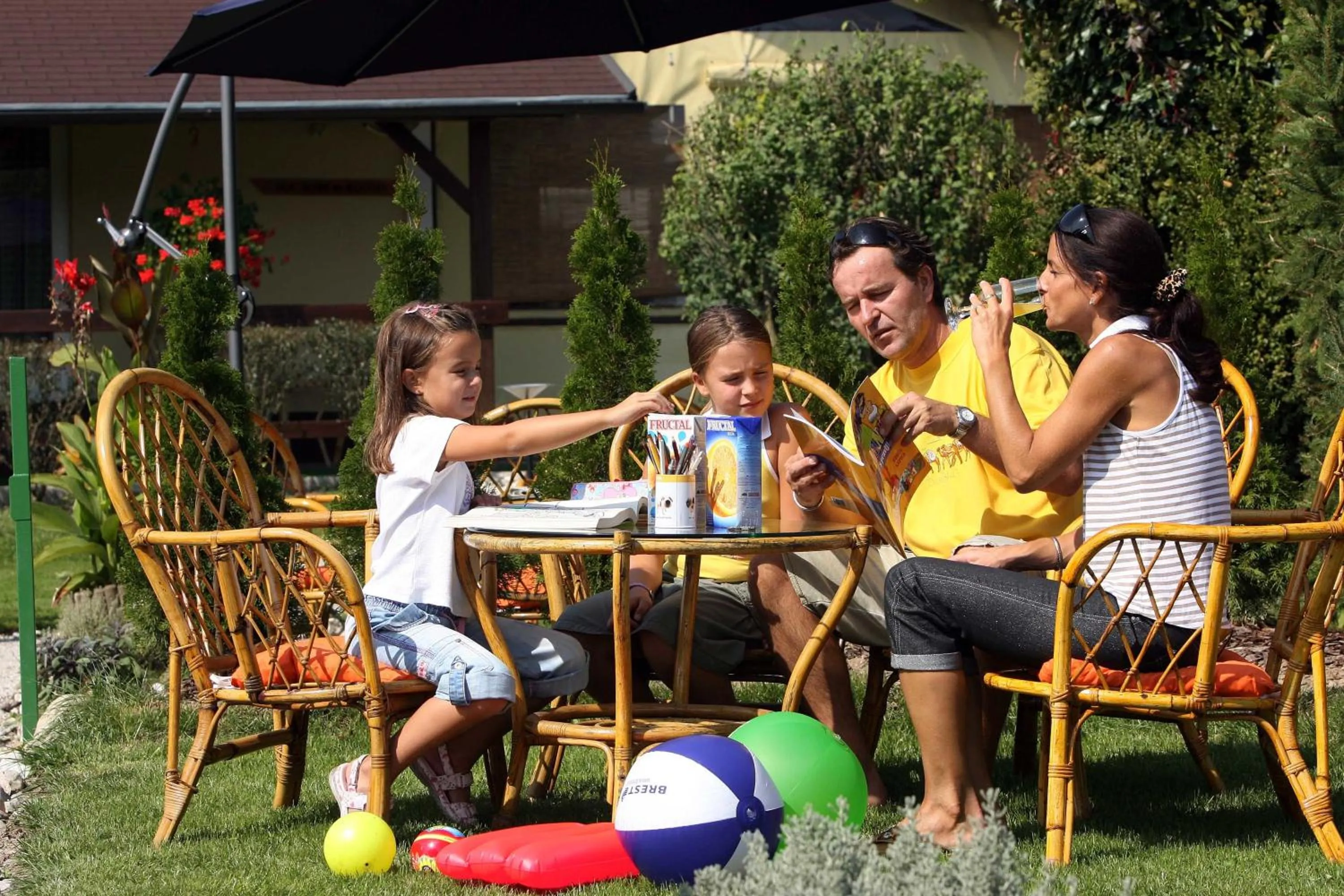 Garden view in Pri Ancki Sobe Rooms Accomodation Ljubljana suburbs