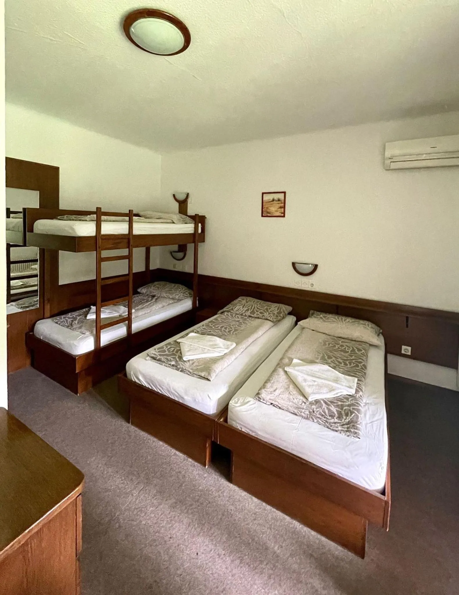 Photo of the whole room, Bed in Pri Ancki Sobe Rooms Accomodation Ljubljana suburbs