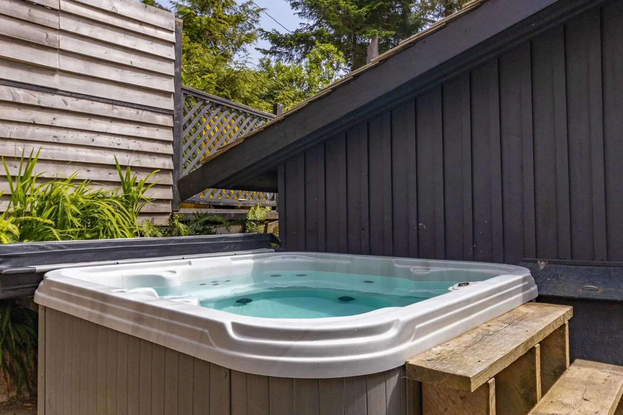 Mackenzie Beach Resort