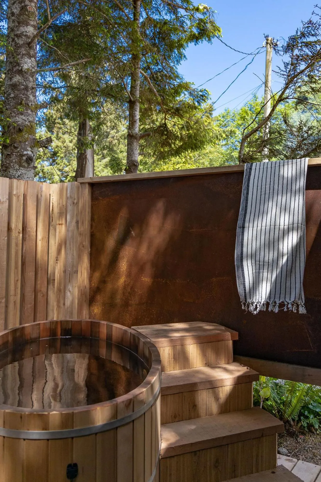 Hot Tub in Mackenzie Beach Resort