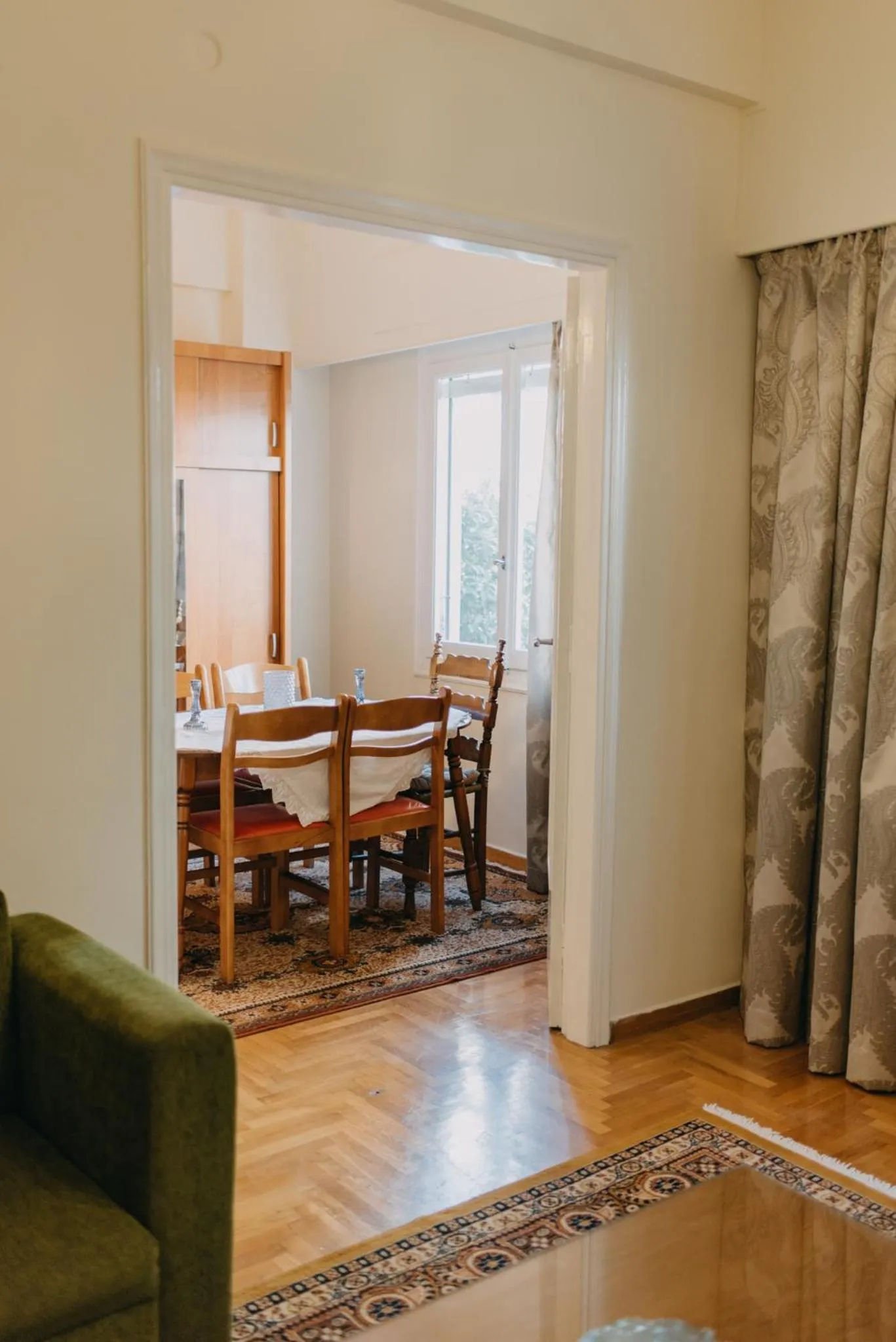 Dining area in BEST HOUSE, Attiki Metro, Athens