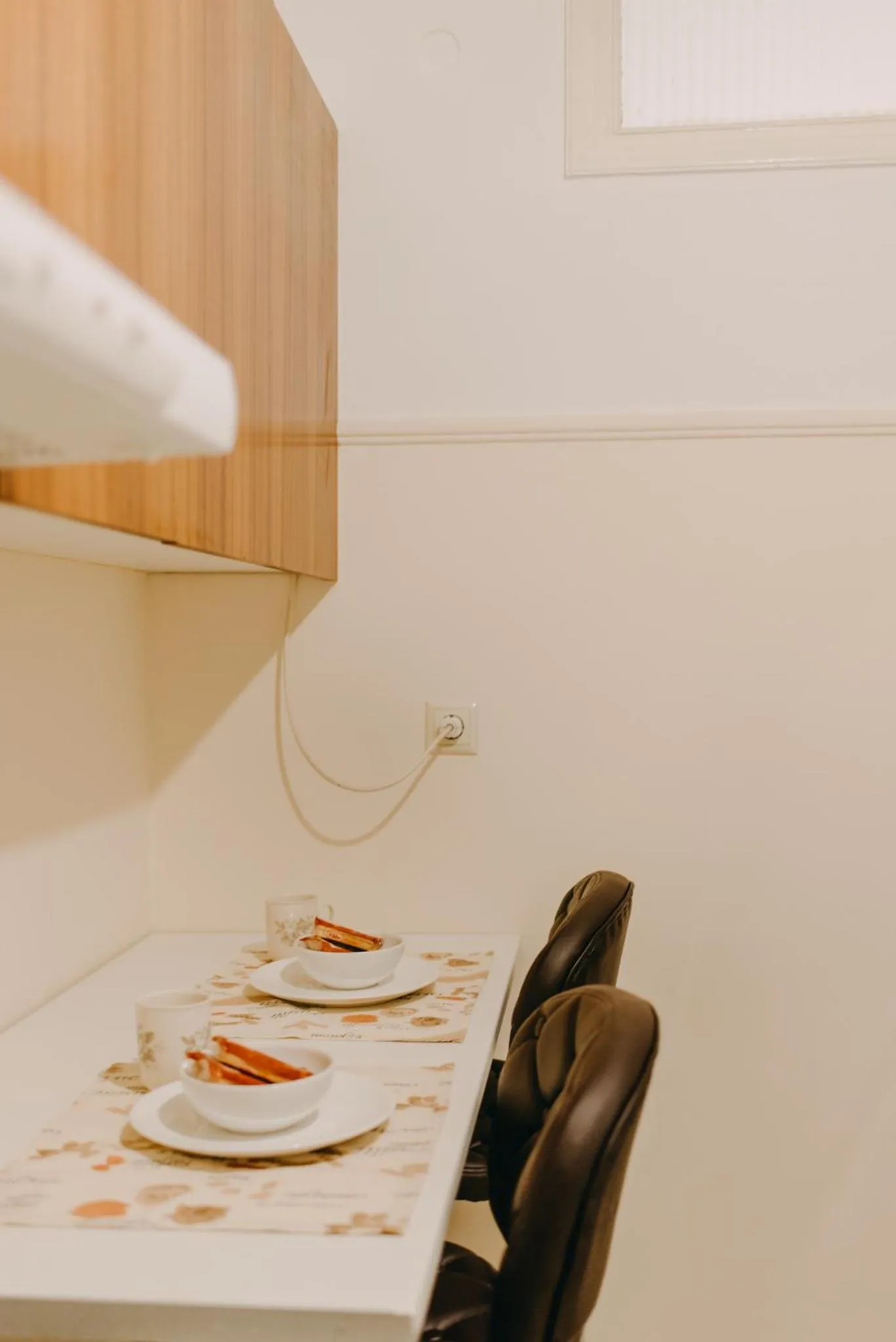 BEST HOUSE, Attiki Metro, Athens