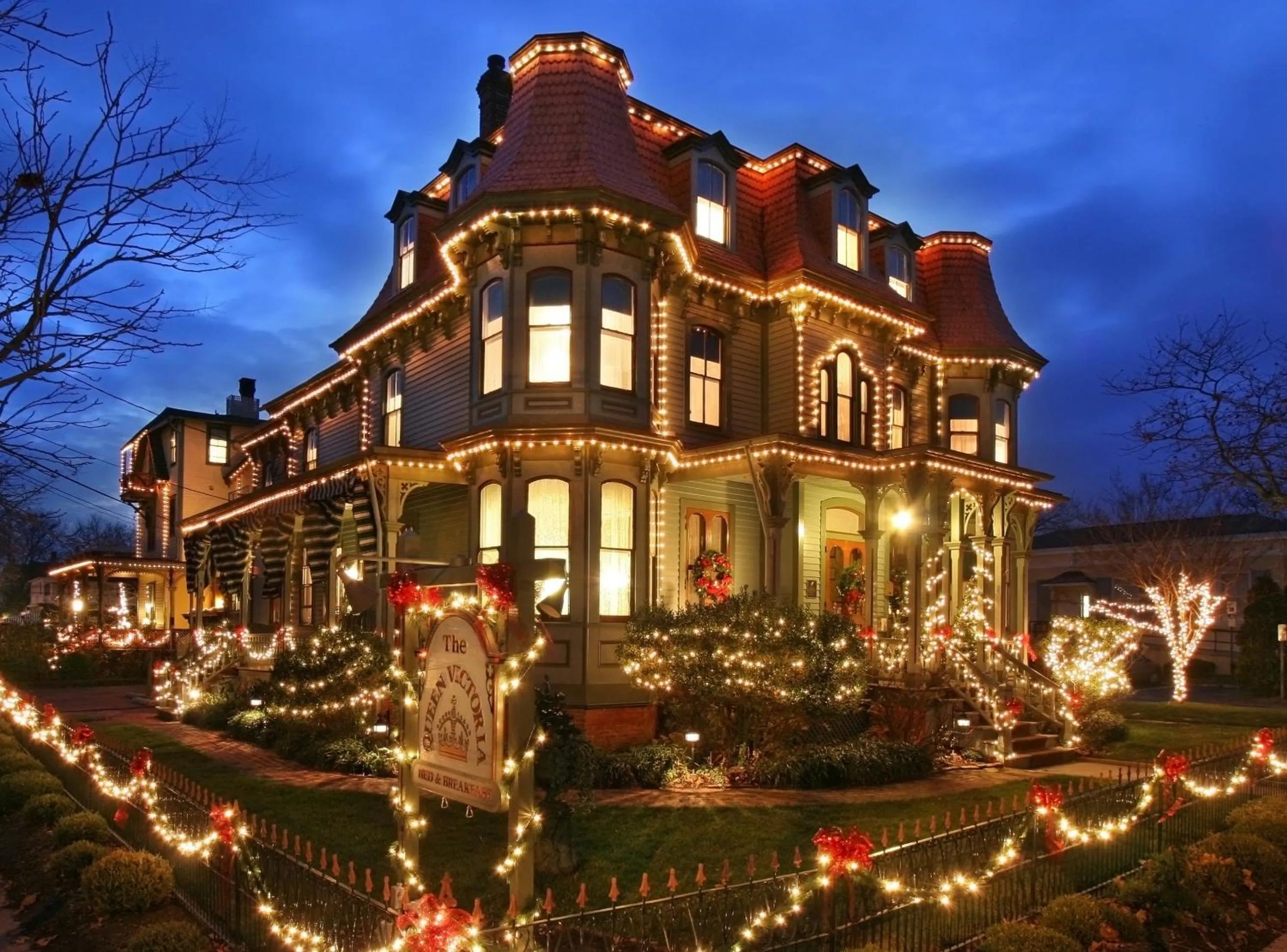Facade/entrance in The Queen Victoria