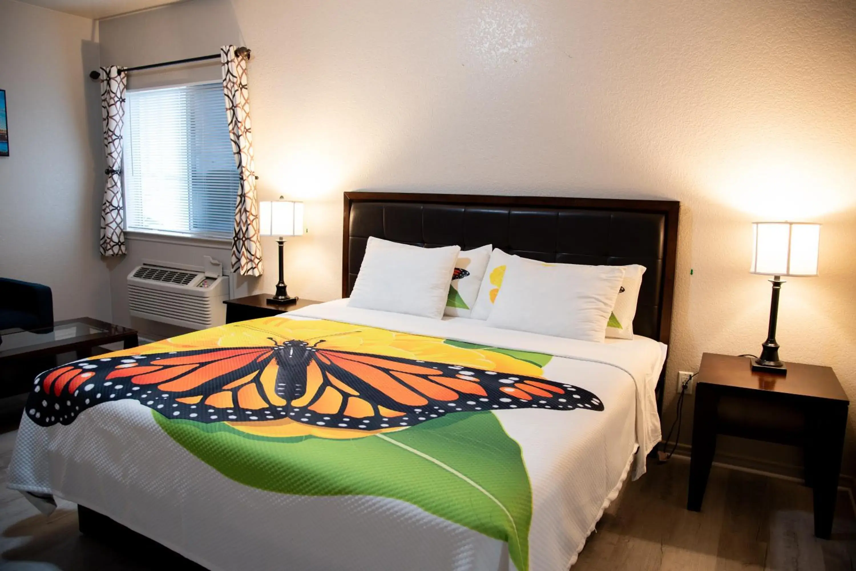 Deluxe King Suite in Premium Inn and Suites Deluxe King Suite in Premium Inn and Suites