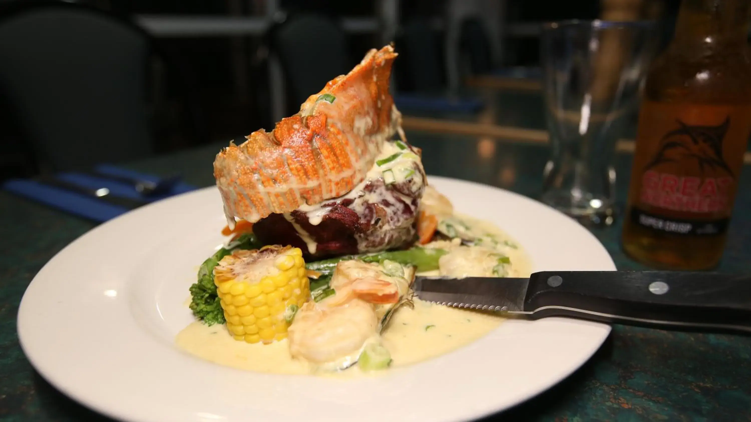 Restaurant/places to eat in Kellys Beach Resort Restaurant/places to eat in Kellys Beach Resort