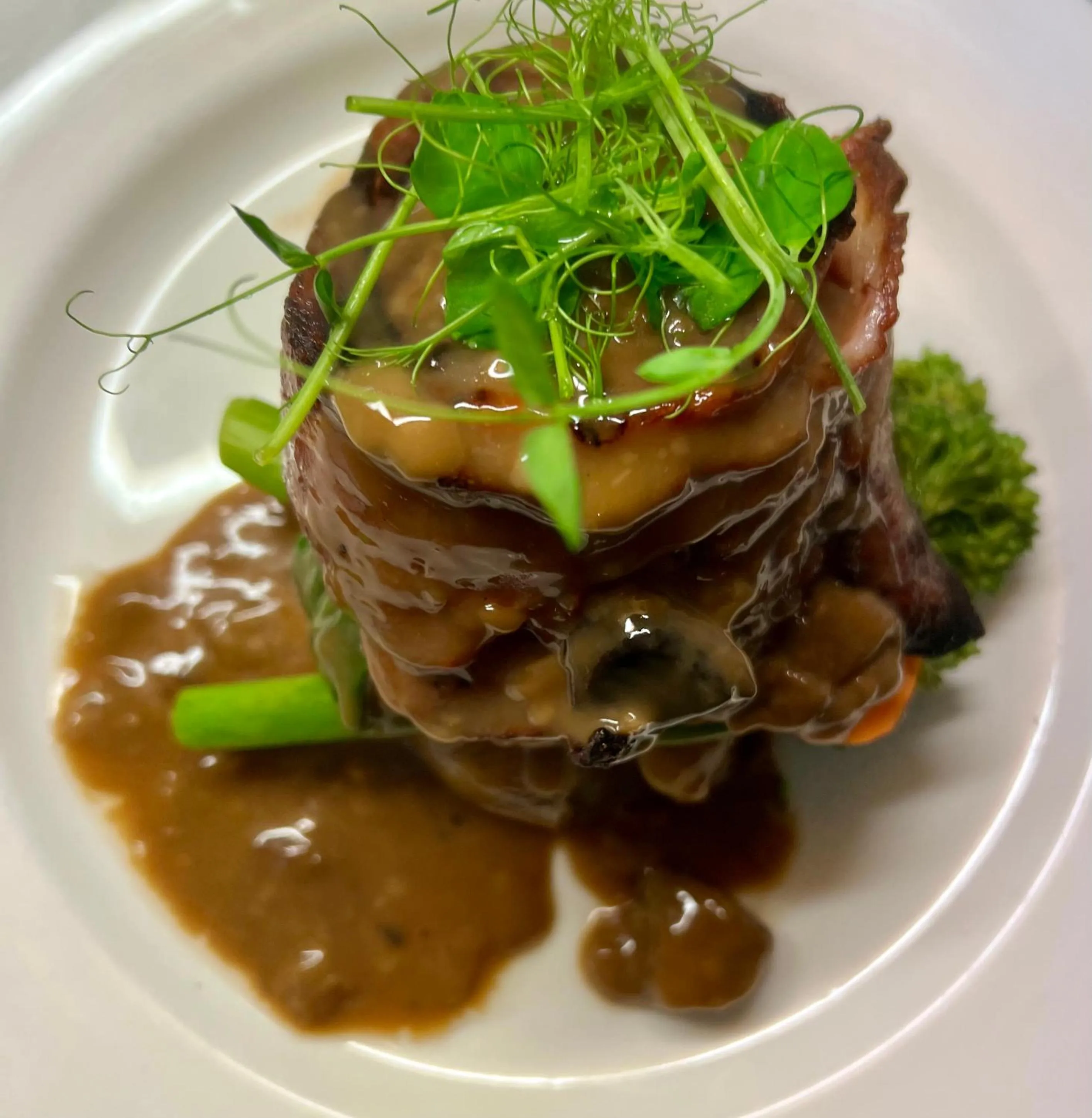 Restaurant/places to eat in Kellys Beach Resort