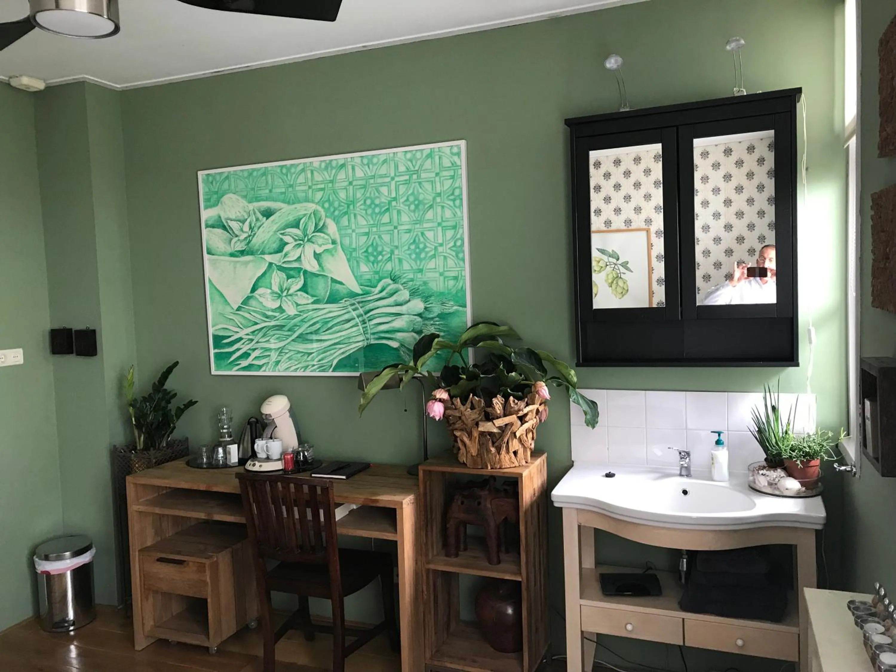 Blaine's: A B&B and private dining....