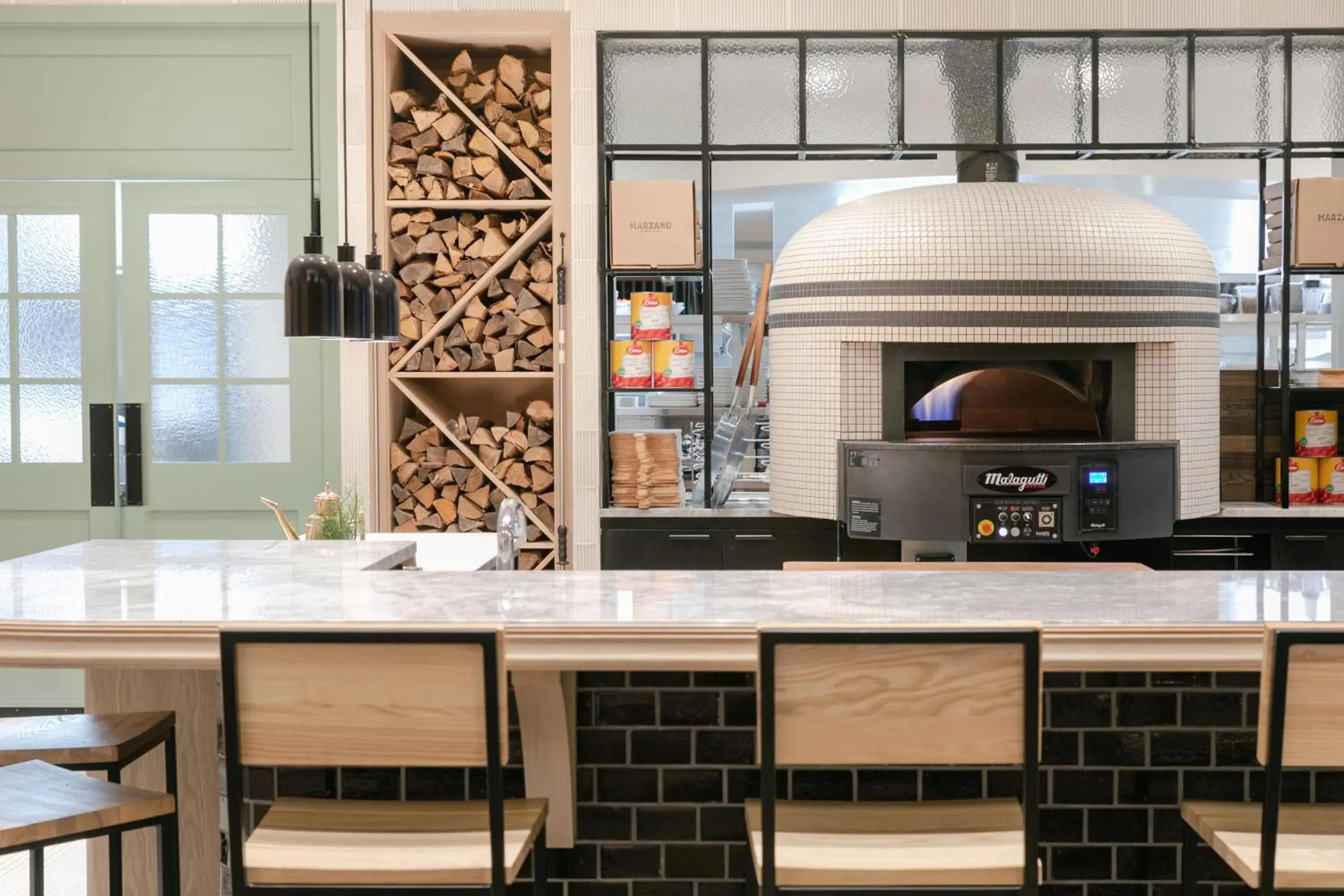 Restaurant/places to eat in Best Western Plus Baker Street Inn Restaurant/places to eat in Best Western Plus Baker Street Inn