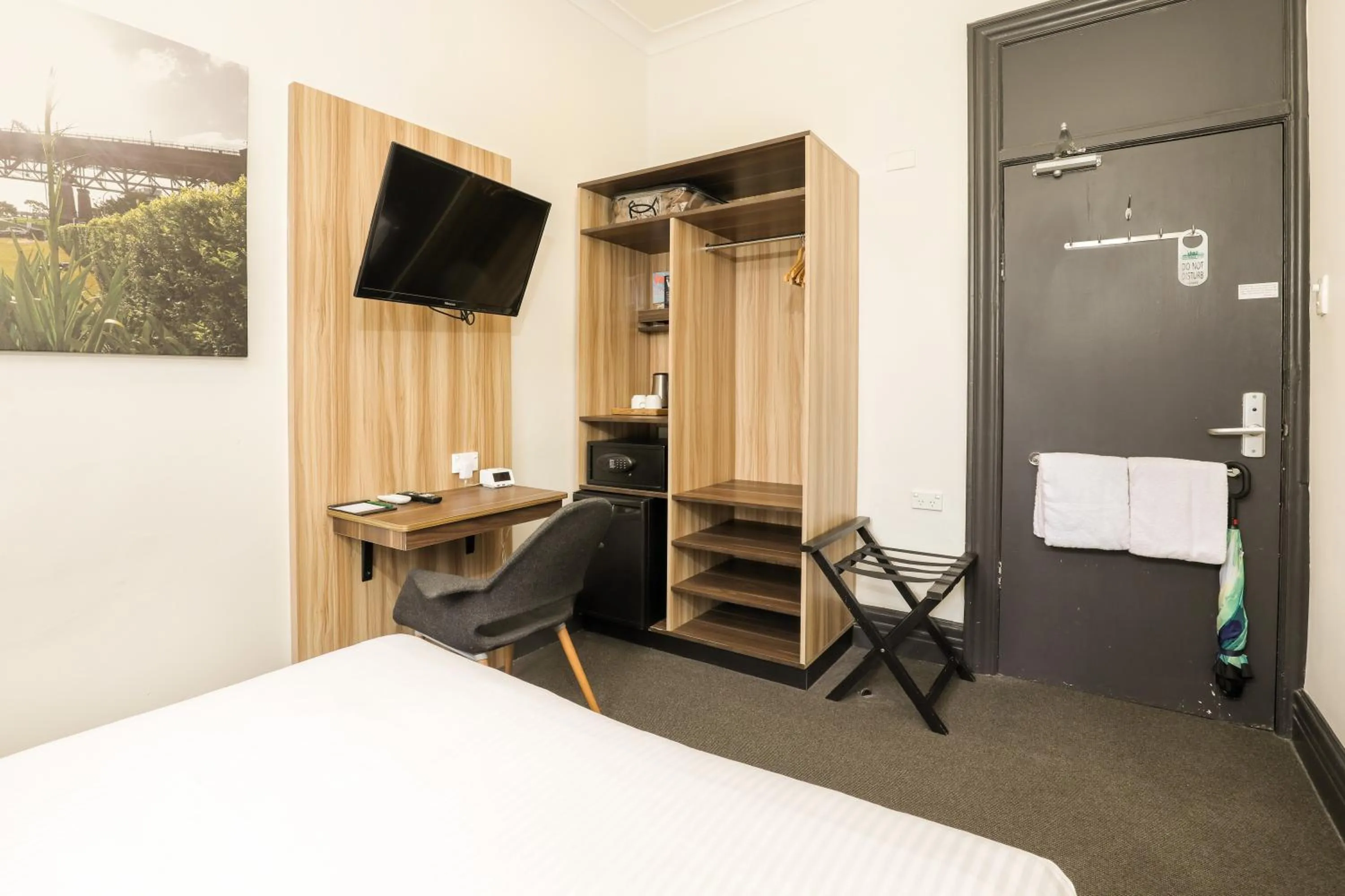 Coffee/tea facilities in Glenferrie Lodge