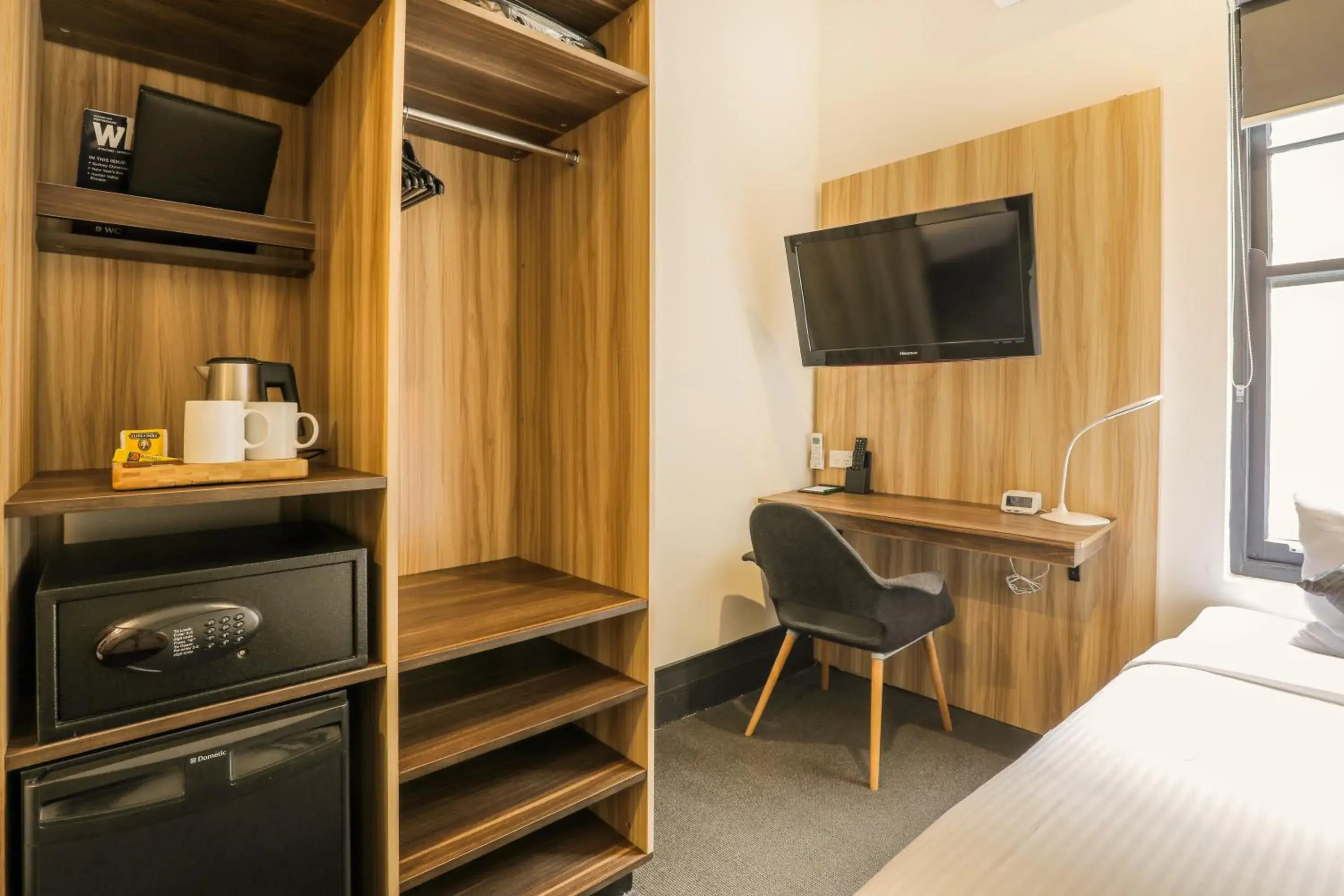 Double Room with Shared Bathroom in Glenferrie Lodge Double Room with Shared Bathroom in Glenferrie Lodge