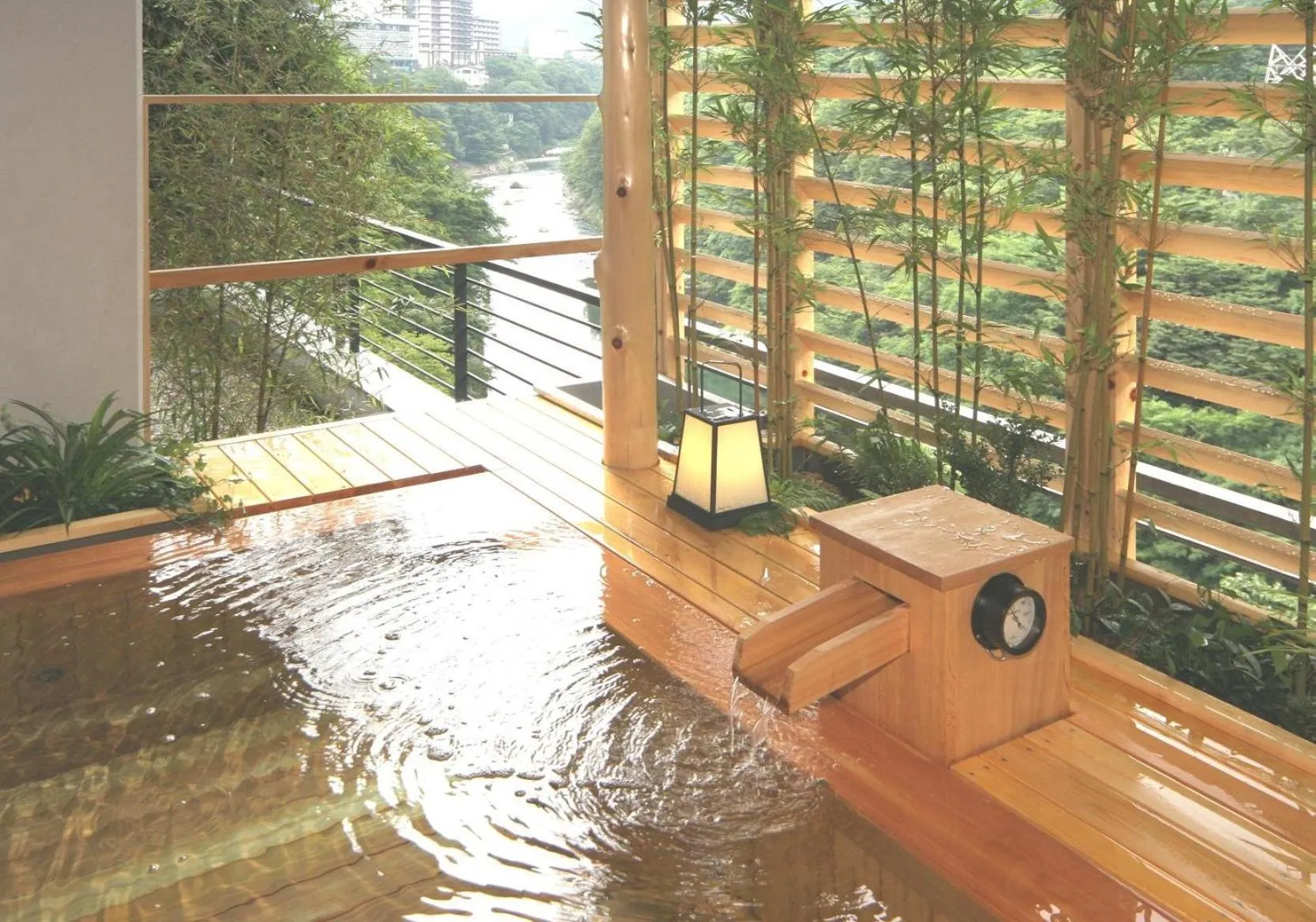 Open Air Bath in Kinugawa Onsen Sanraku