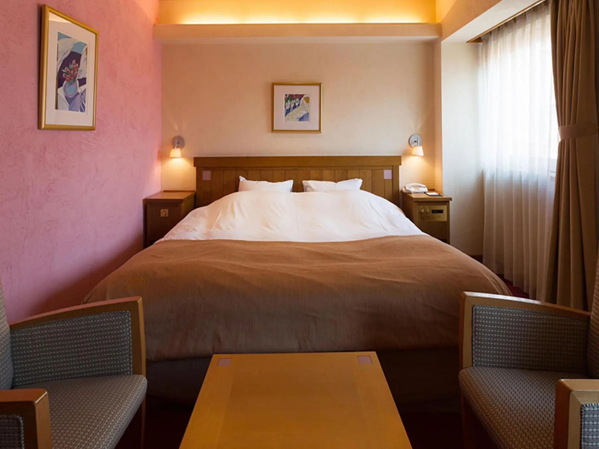 Photo of the whole room, Bed in Hokkaido Hotel Photo of the whole room, Bed in Hokkaido Hotel