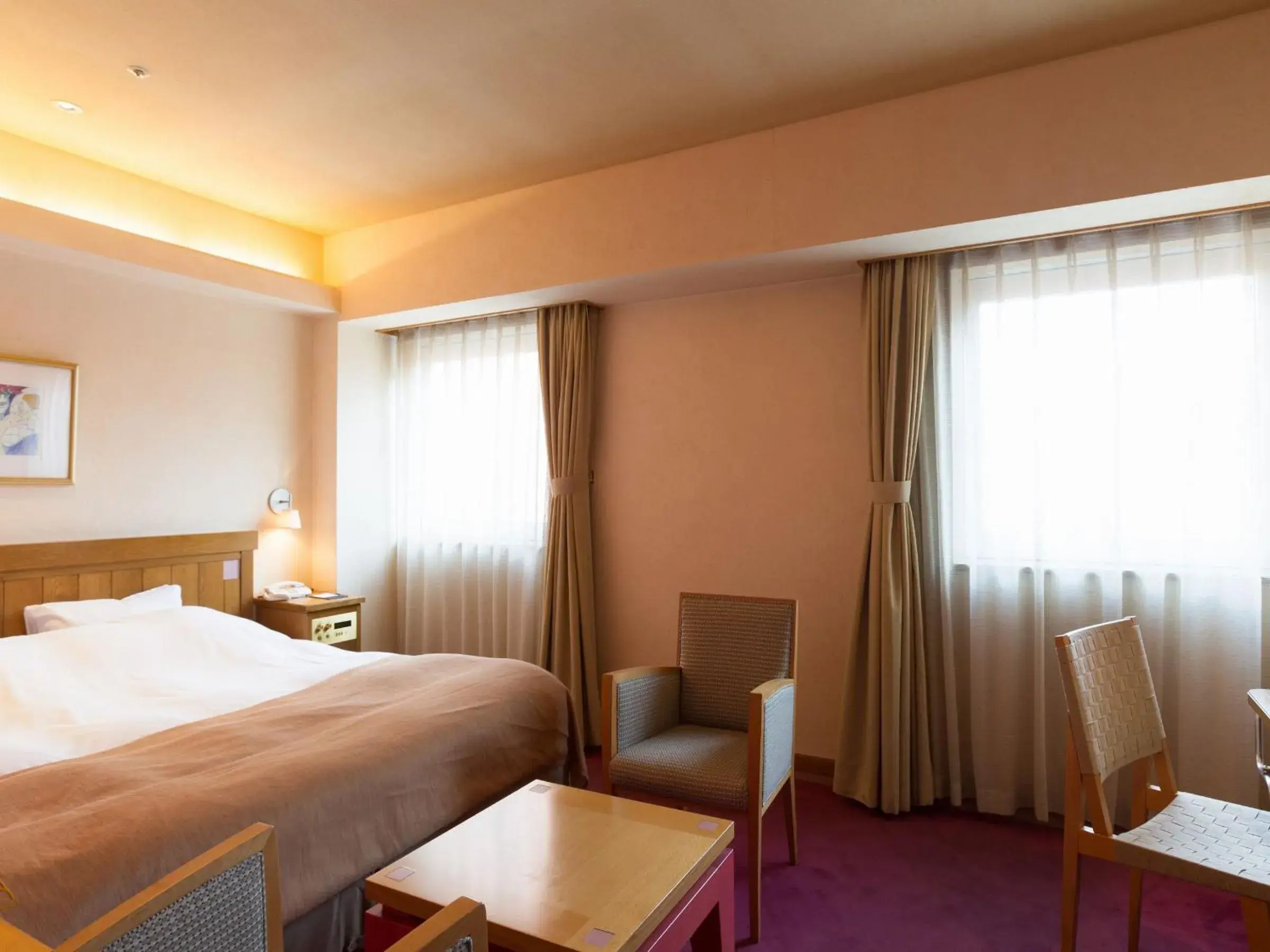 Photo of the whole room, Bed in Hokkaido Hotel Photo of the whole room, Bed in Hokkaido Hotel