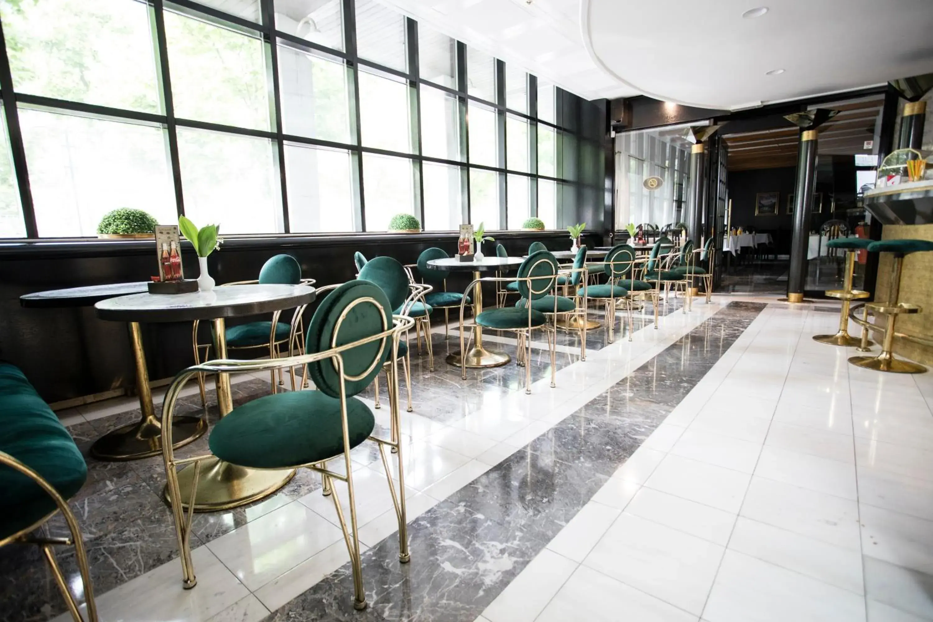 Restaurant/places to eat in Hotel Alp Restaurant/places to eat in Hotel Alp