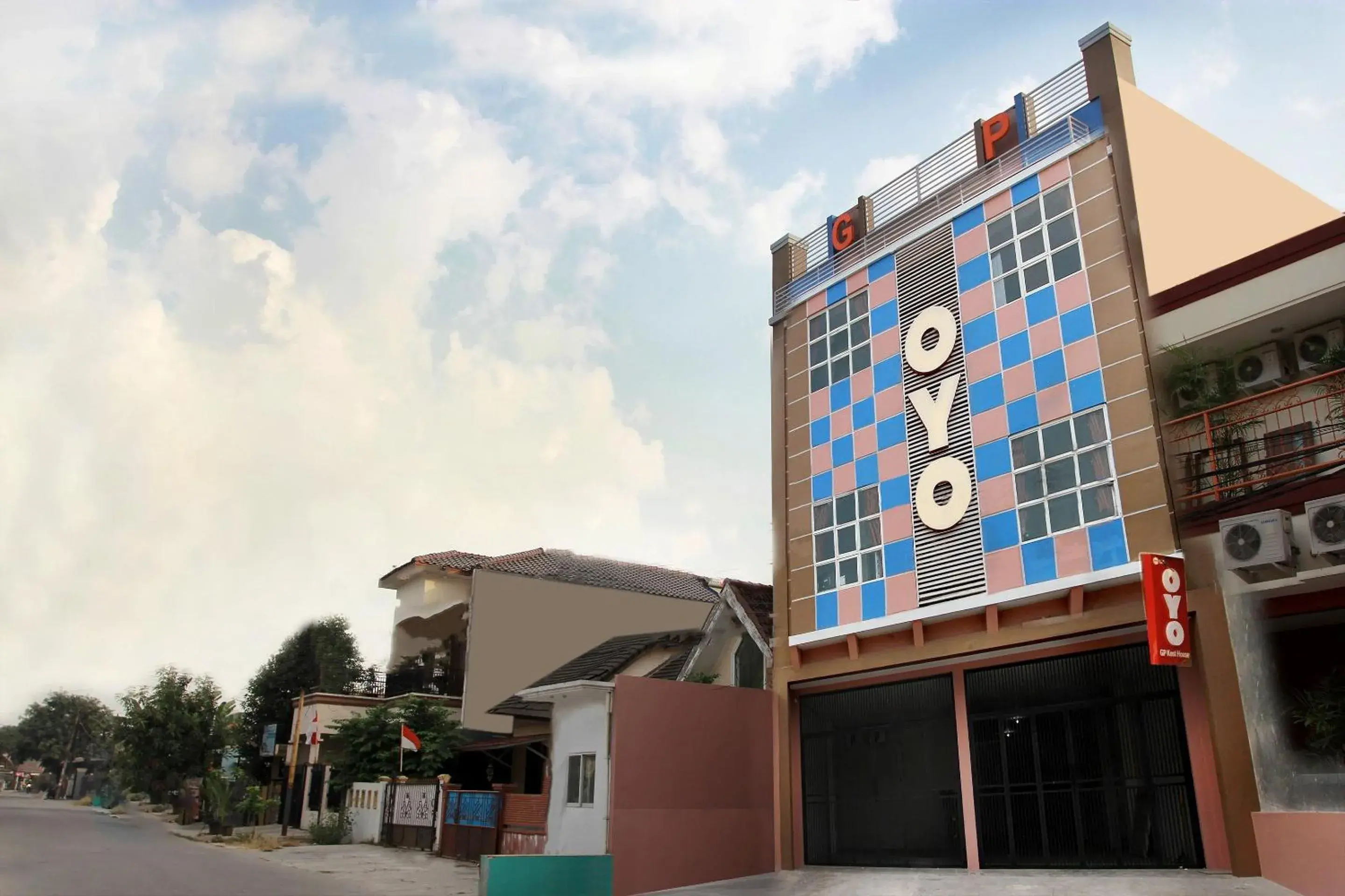 Facade/entrance in Hotel O GP Residence Facade/entrance in Hotel O GP Residence