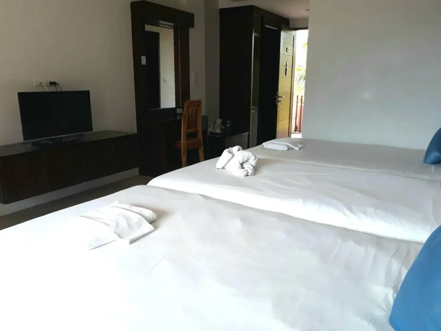 Bed in Aonang Regent Hotel Bed in Aonang Regent Hotel