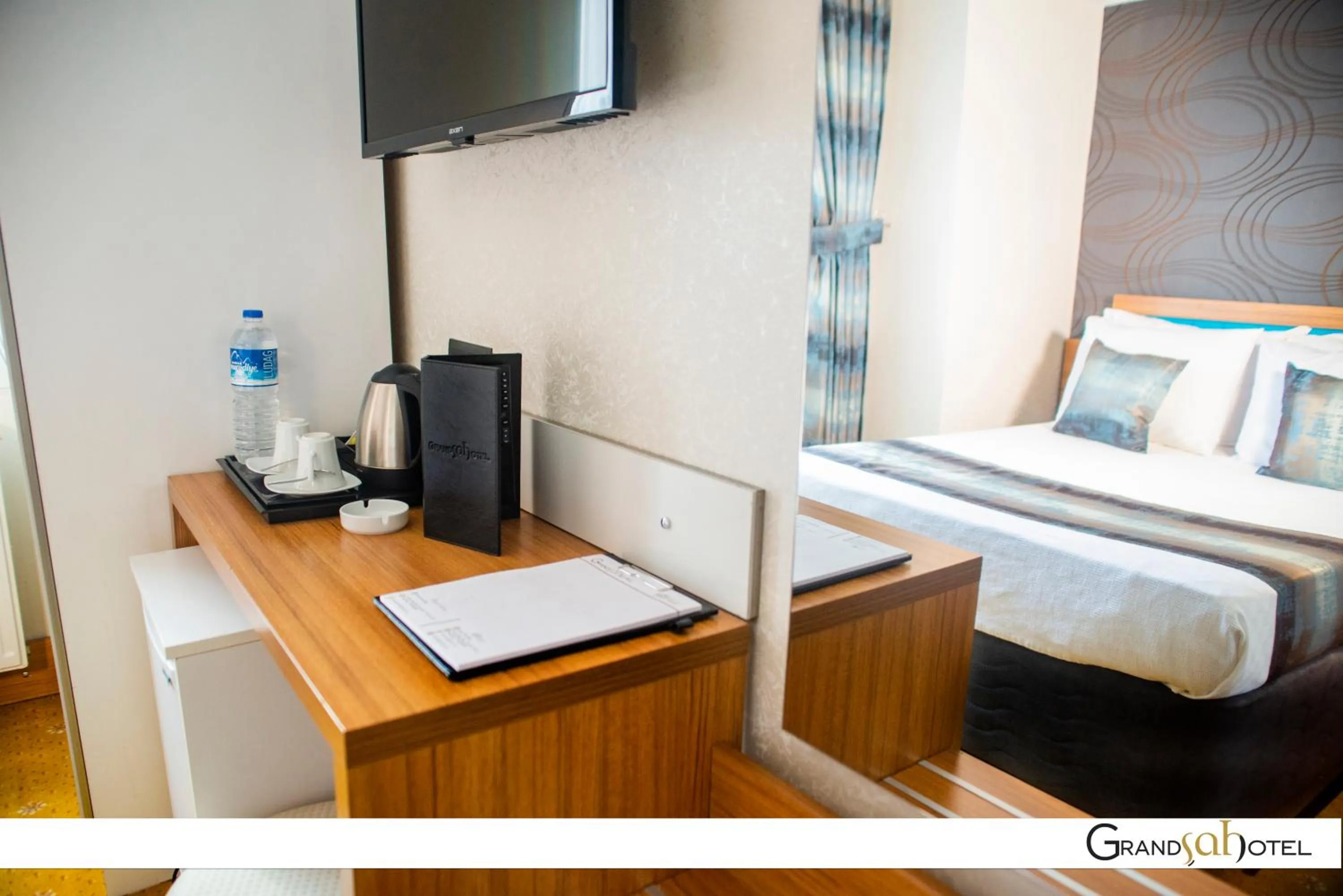 Bed in GRAND ŞAH OTEL