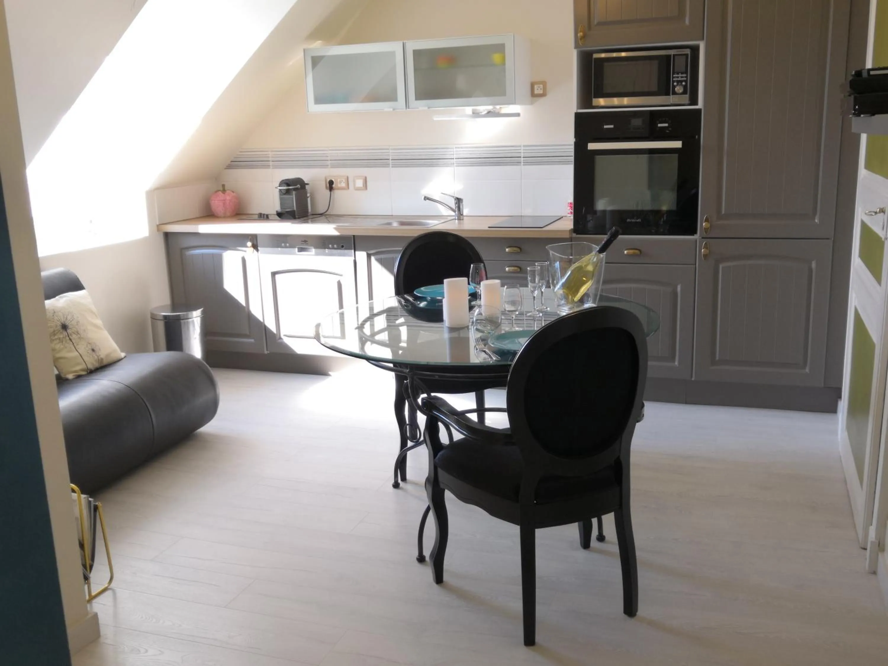 Kitchen or kitchenette in Cosy Aix