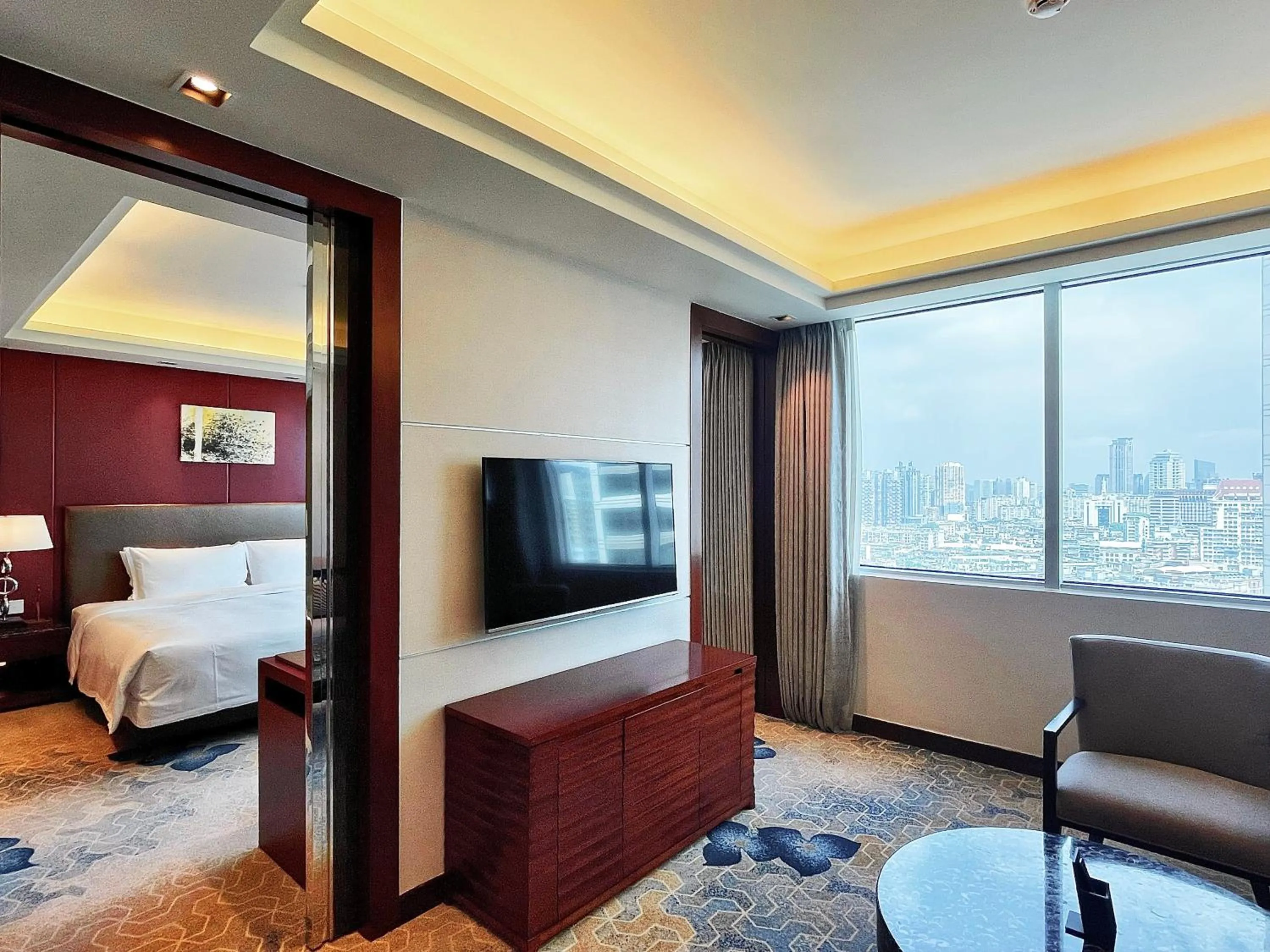 Photo of the whole room in Swiss Grand Xiamen