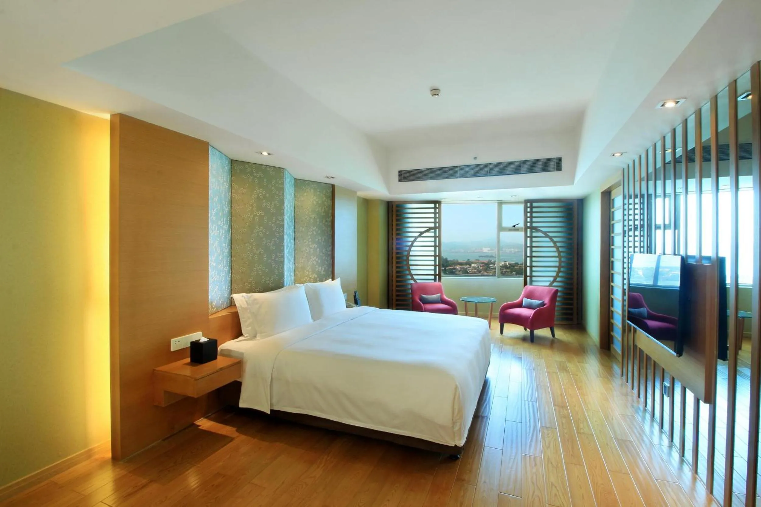 Bed in Swiss Grand Xiamen