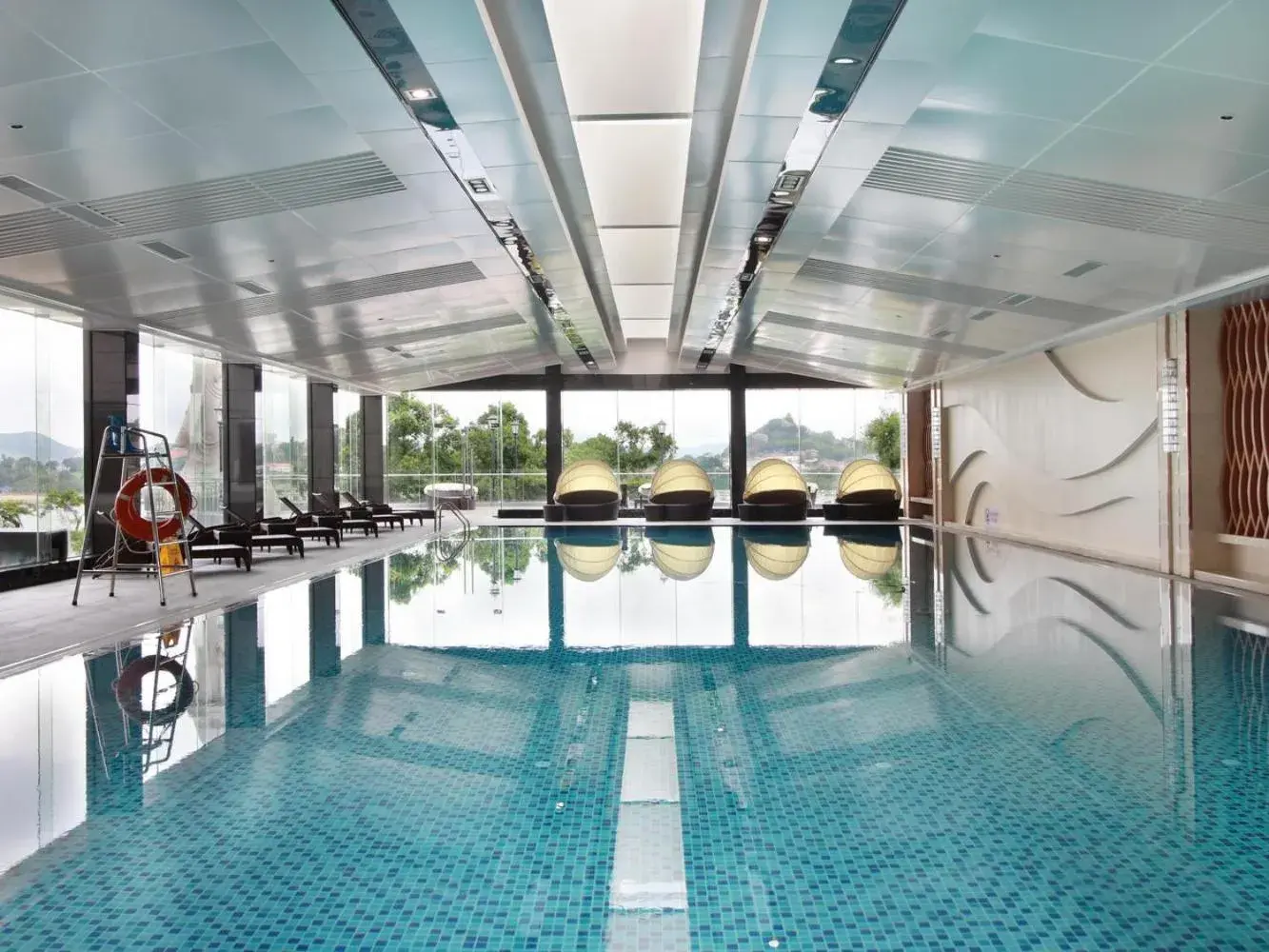 Swimming pool in Swiss Grand Xiamen Swimming pool in Swiss Grand Xiamen