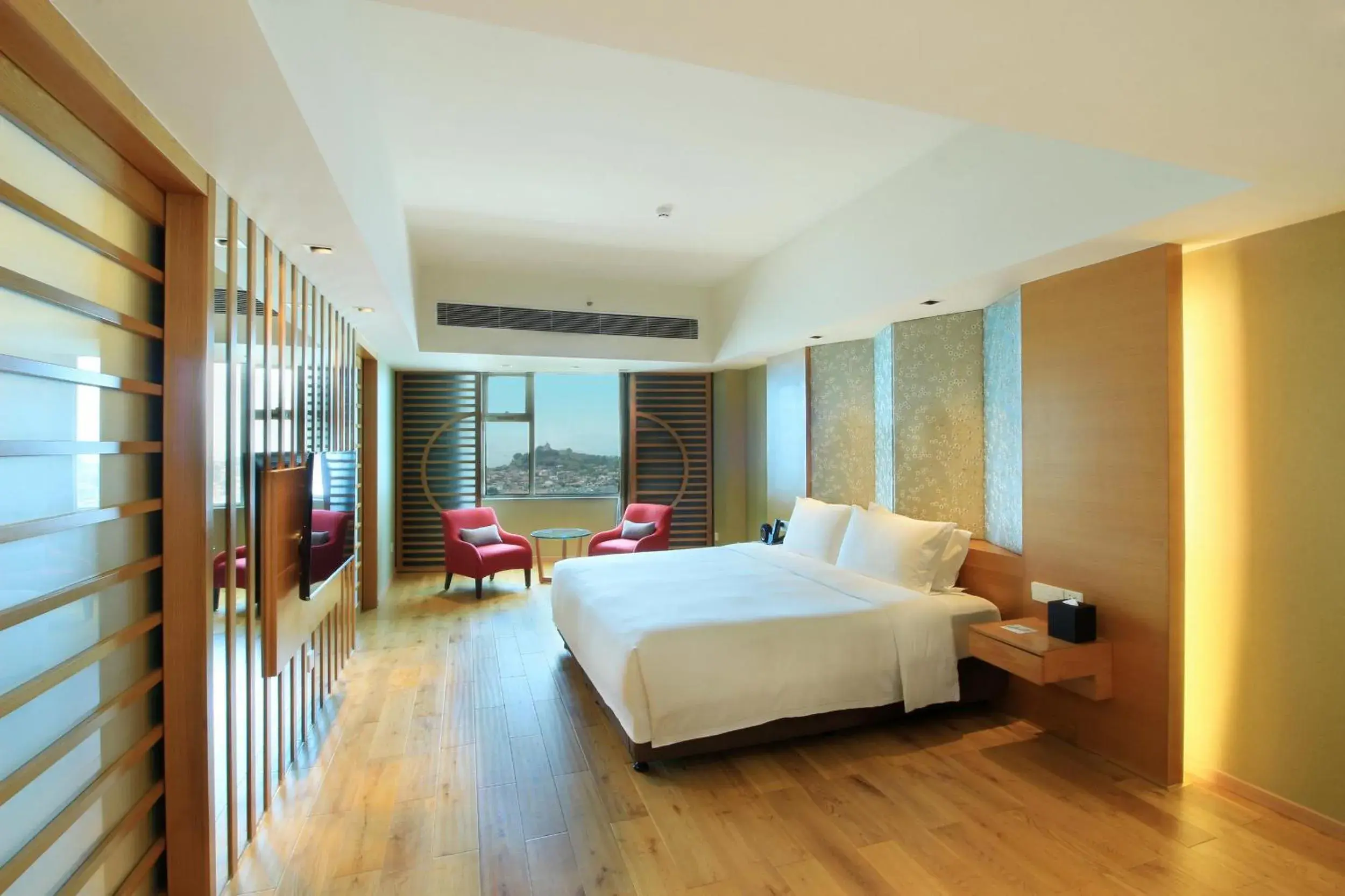 Bed in Swiss Grand Xiamen-Harbour View Bed in Swiss Grand Xiamen-Harbour View