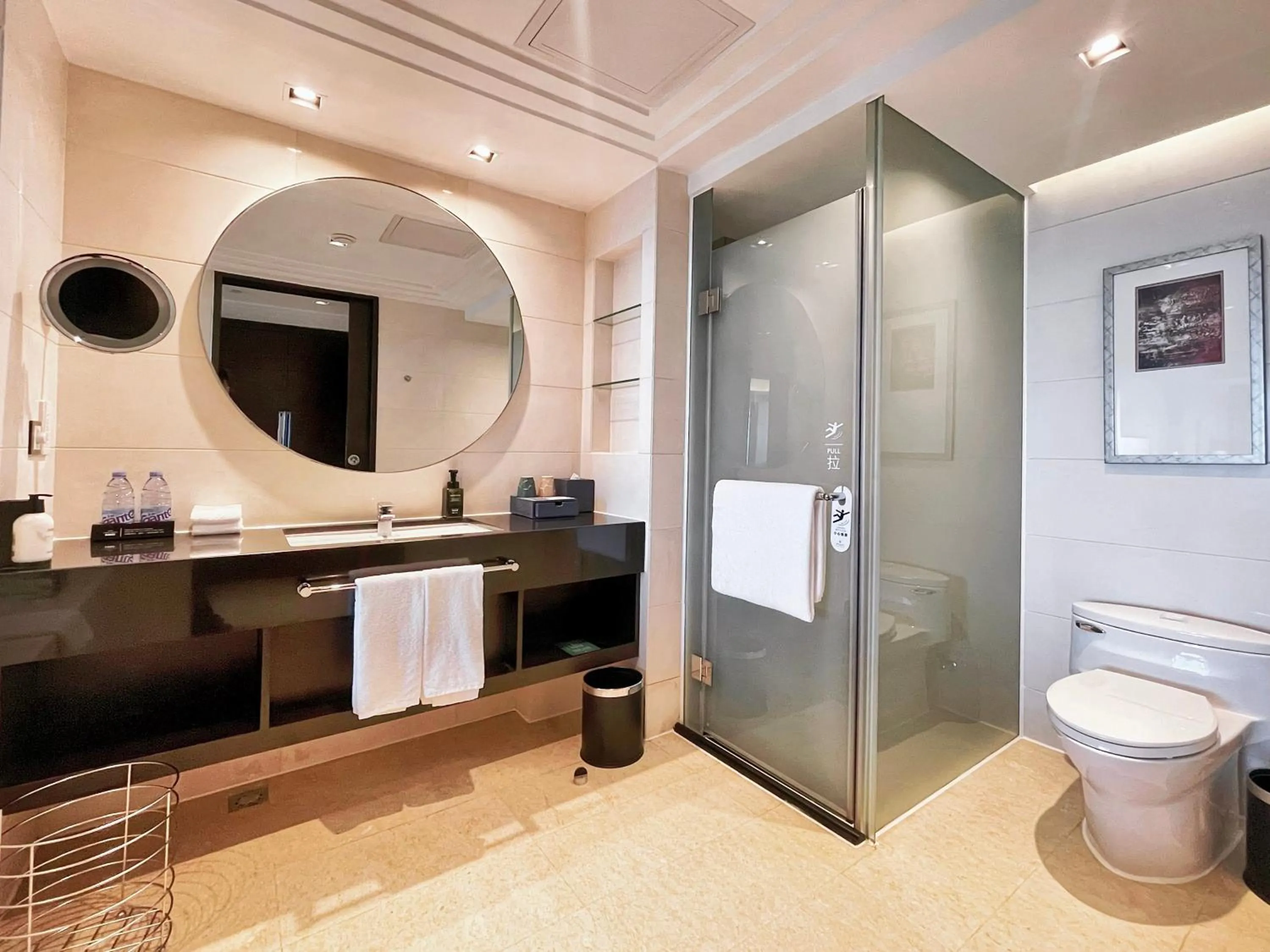 Bathroom in Swiss Grand Xiamen