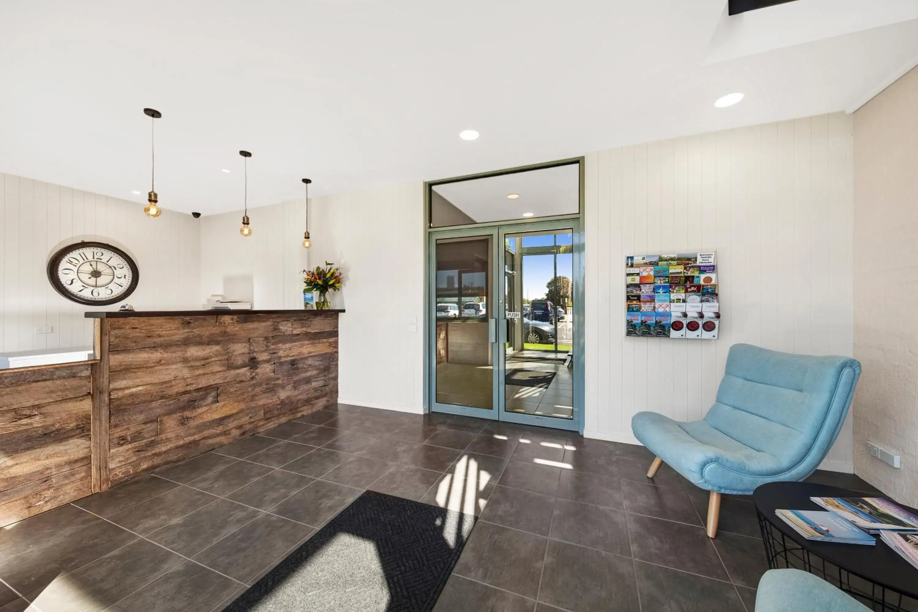 Lobby or reception in Moonlight Bay Apartments Lobby or reception in Moonlight Bay Apartments