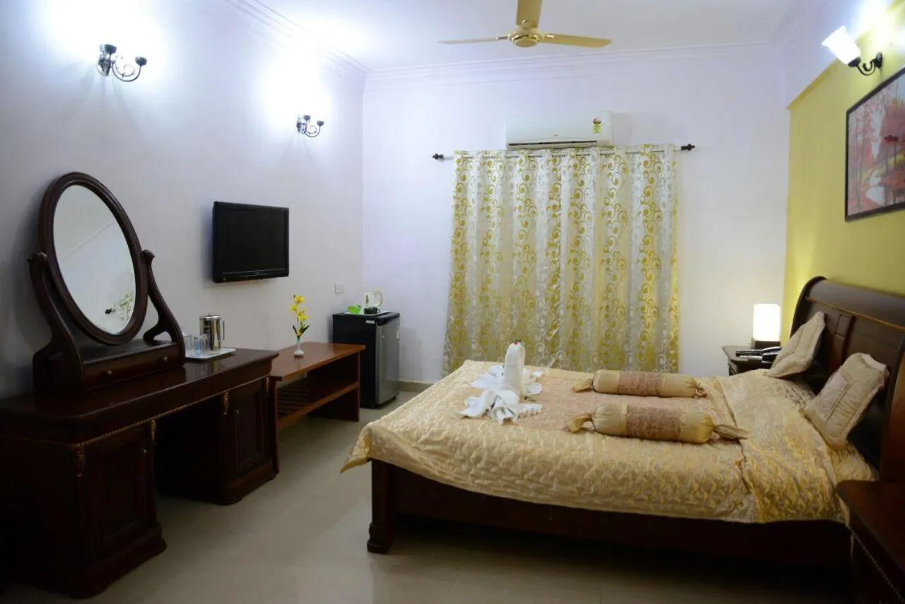 Bedroom, Bed in Paradise Village Beach Resort