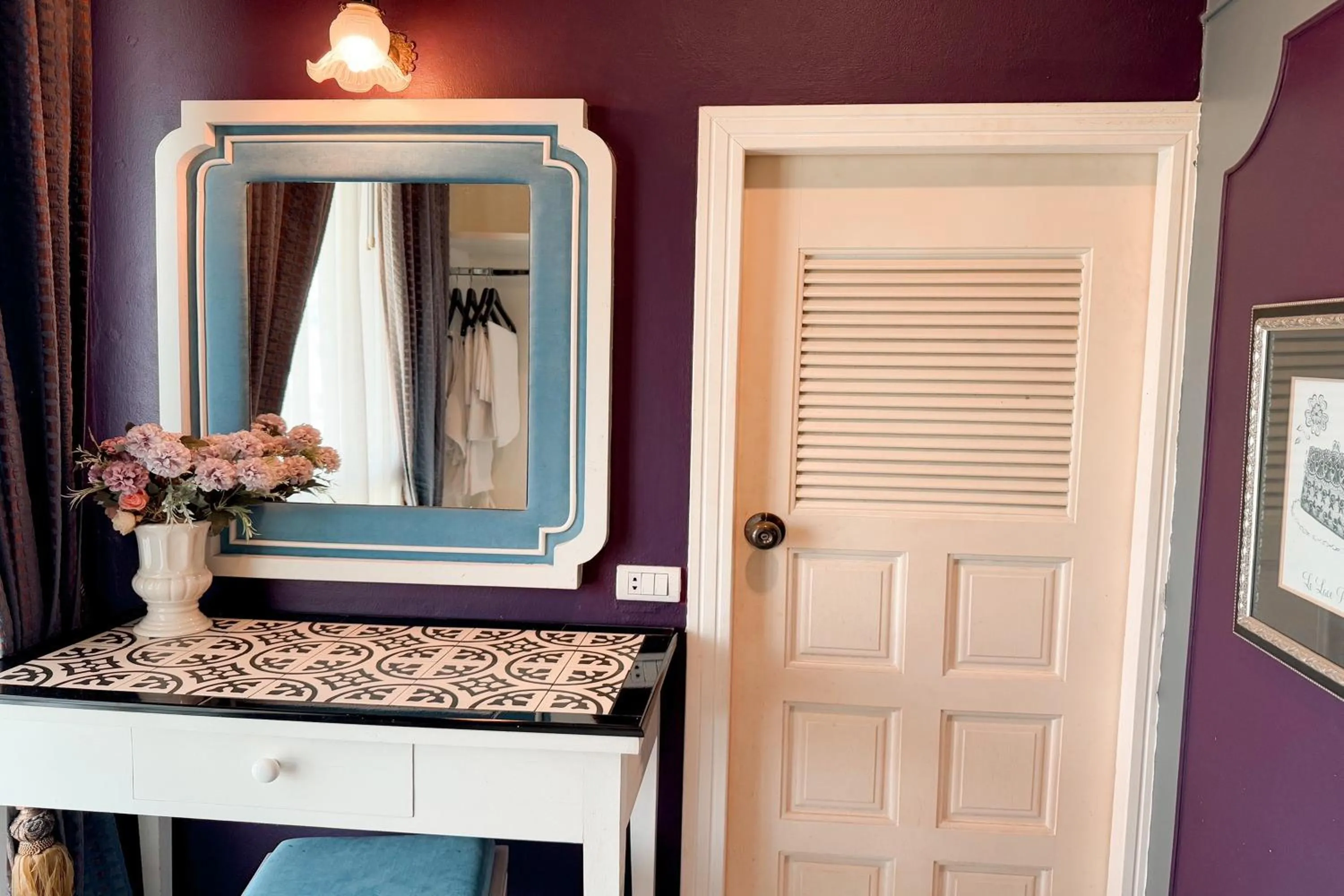 Property building in Rasa Boutique Hotel Chiang Rai