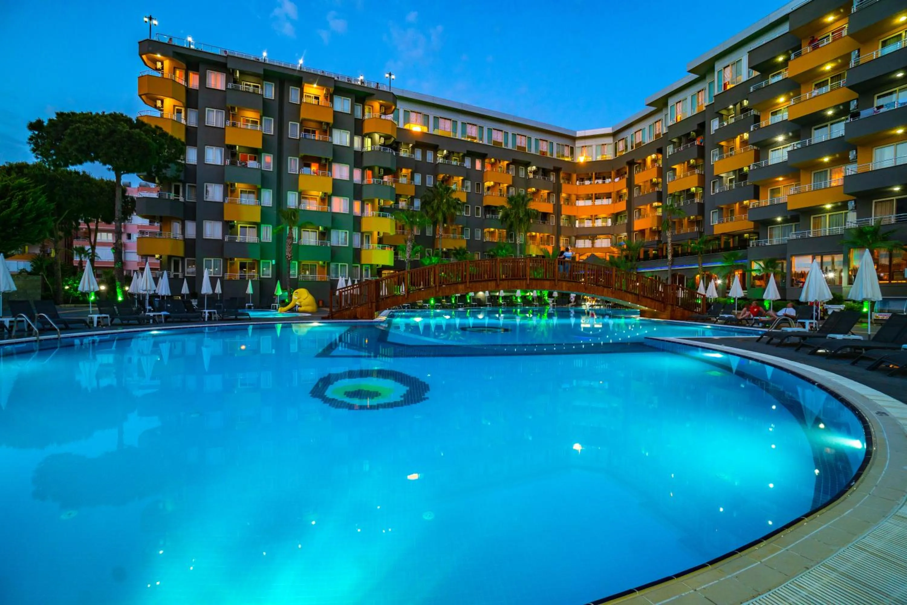 Pool view in Senza Grand Santana Hotel - Ultra All Inclusive