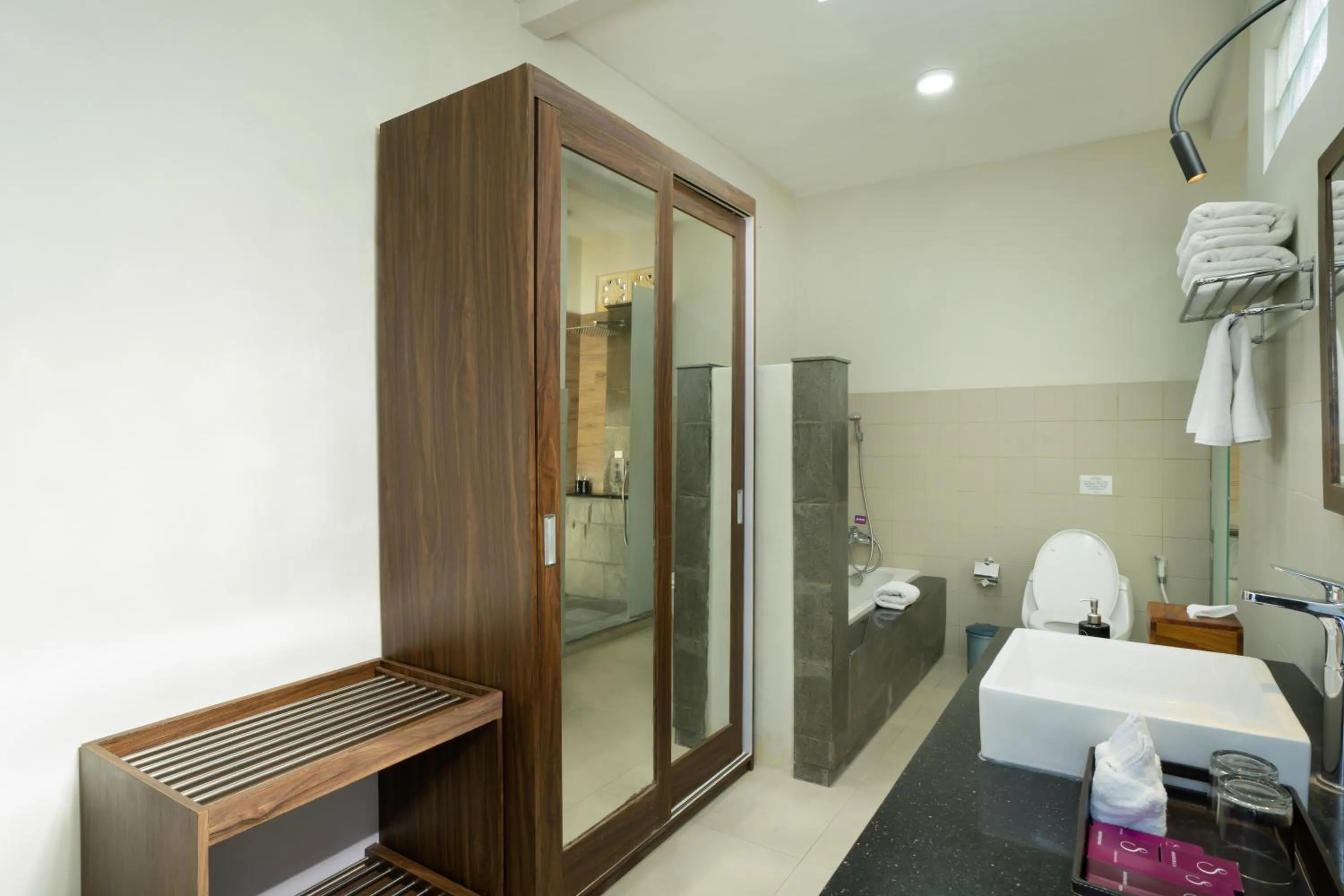 Bathroom in Samaja Beachside Villas
