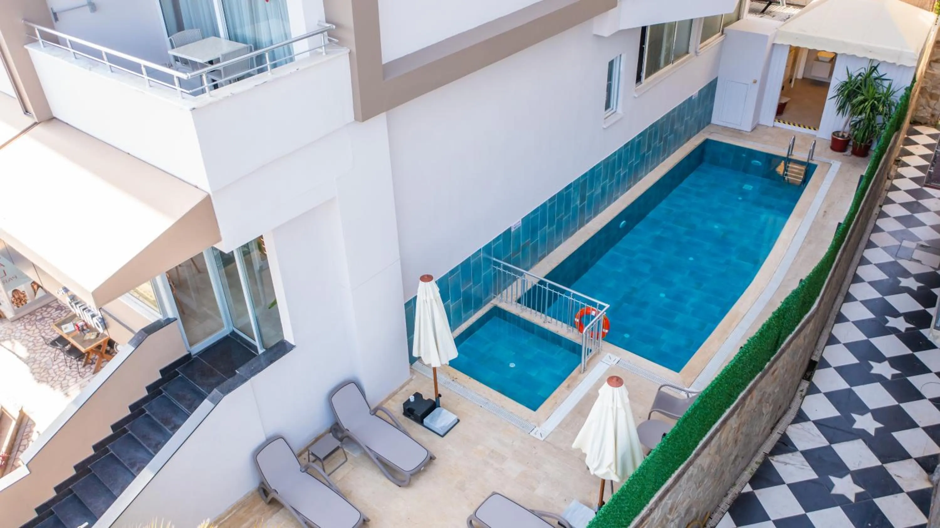 Pool view in Heritage by Cimen Hotel