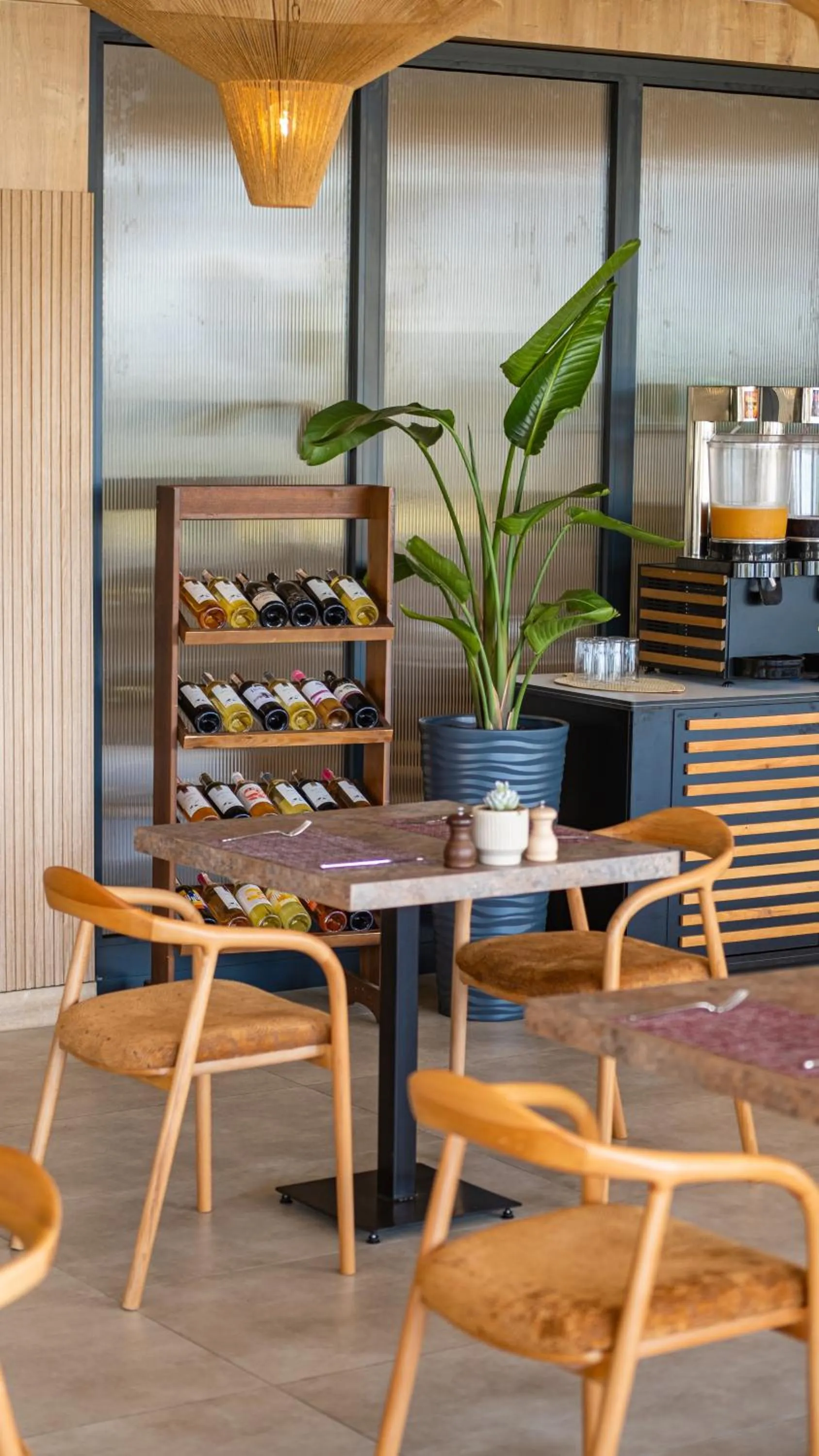 Restaurant/places to eat in Heritage by Cimen Hotel