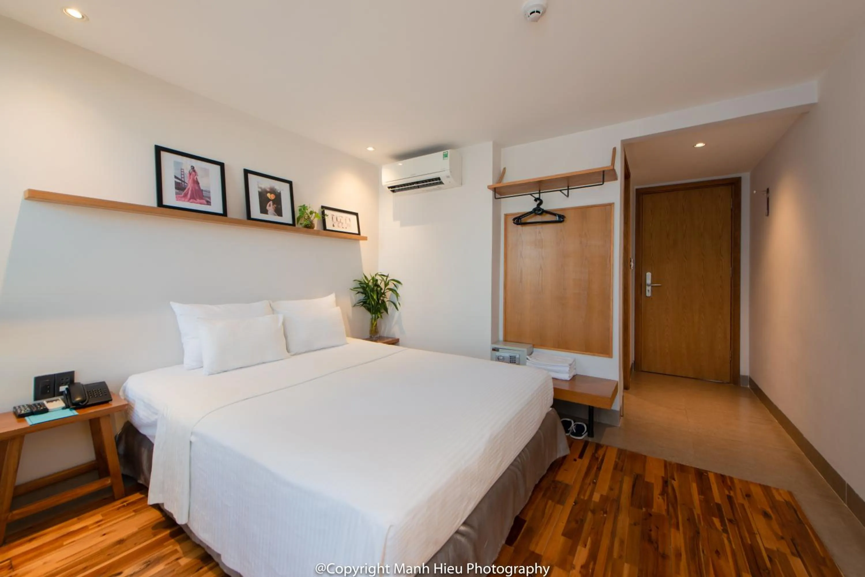 Photo of the whole room, Bed in Mojzo Inn Boutique Hotel