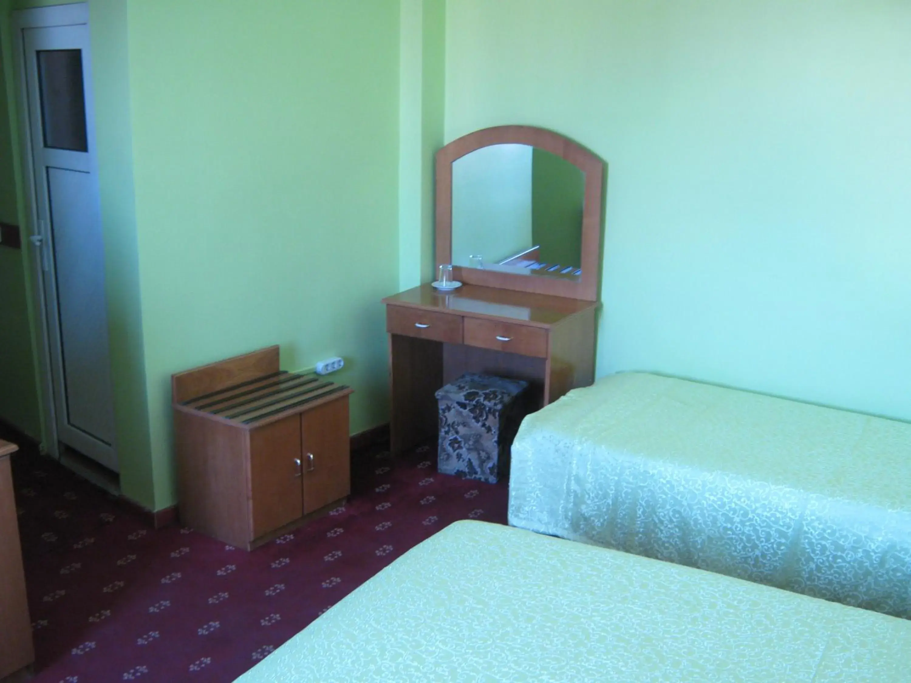 Triple Room (2 Adults + 1 Child) in Yunus Hotel Triple Room (2 Adults + 1 Child) in Yunus Hotel
