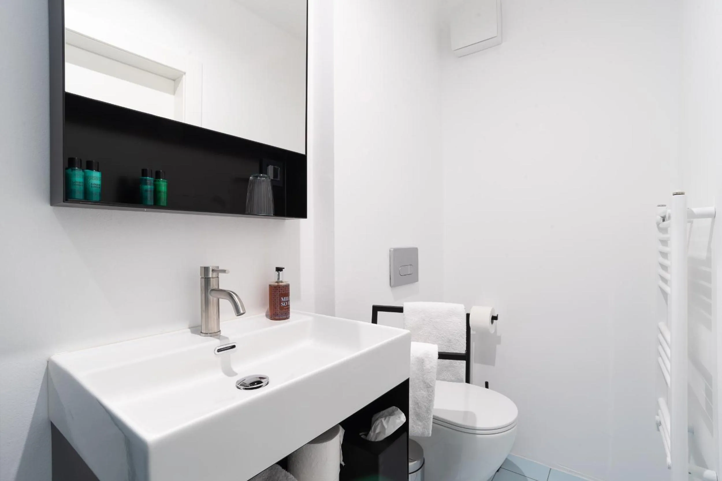 Toilet in Art Hotel Tartini