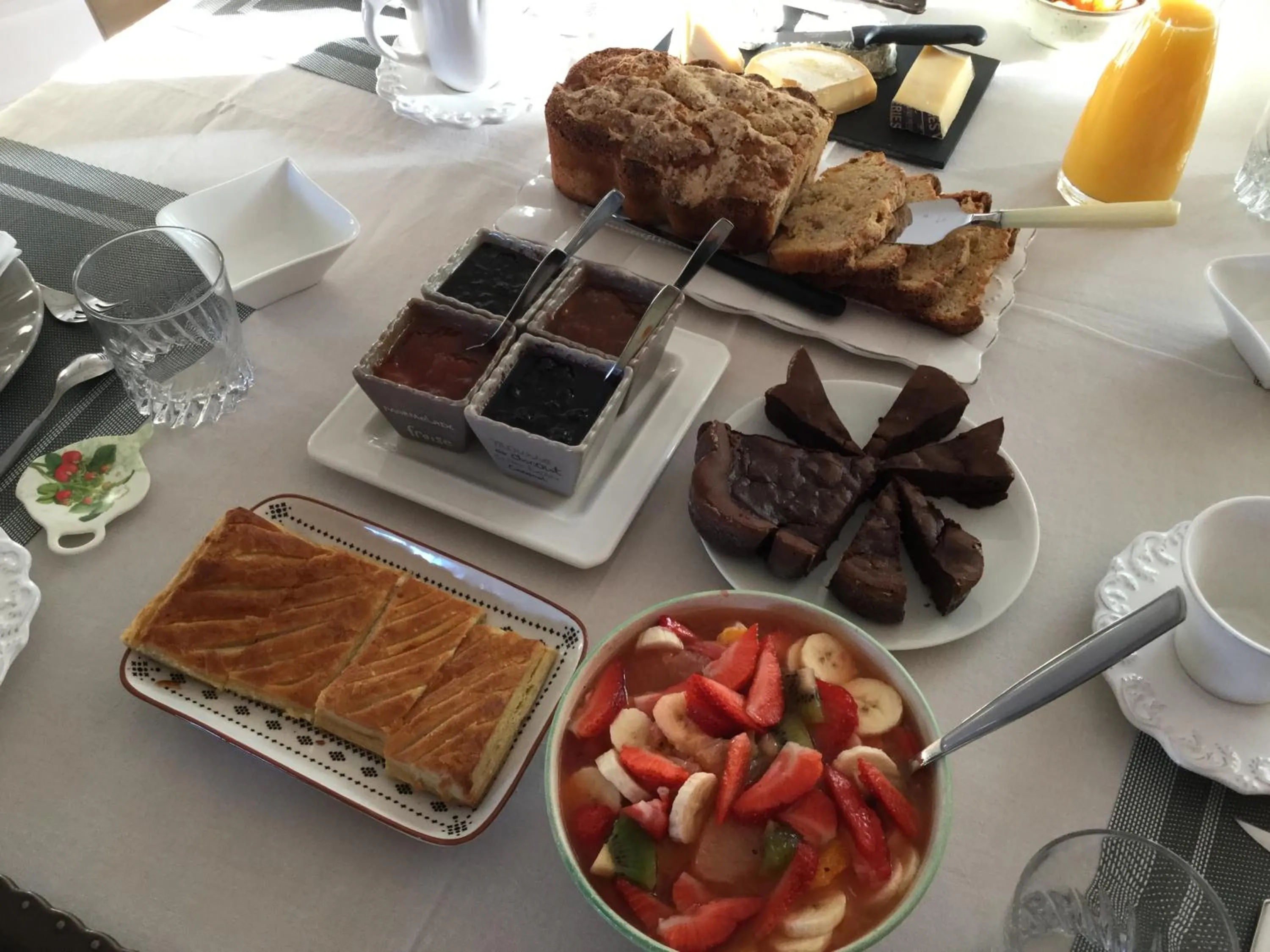 Breakfast in Chambres d'Hotes au Pays de Valencay en Berry