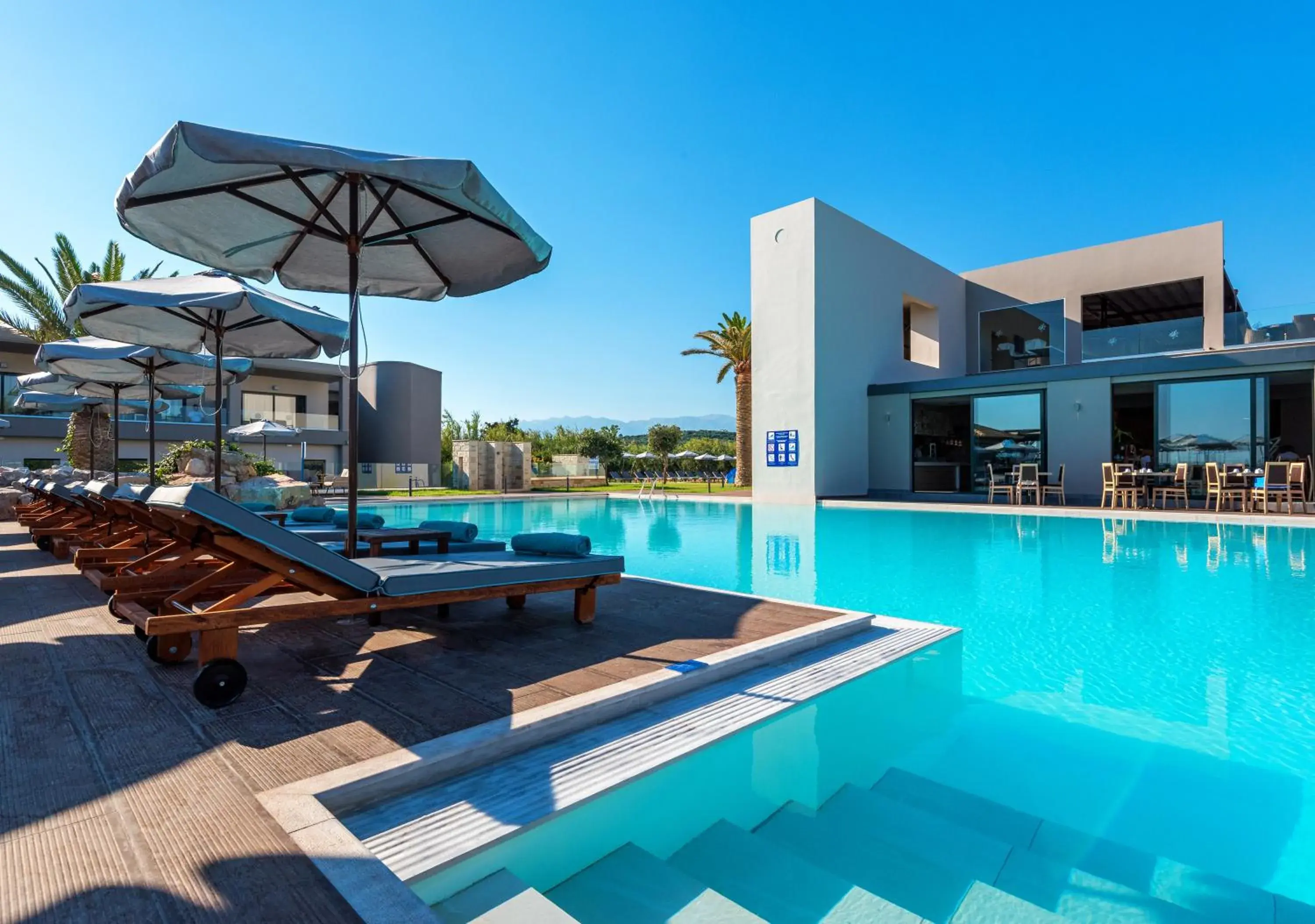 Swimming pool in Solimar Aquamarine Resort Swimming pool in Solimar Aquamarine Resort