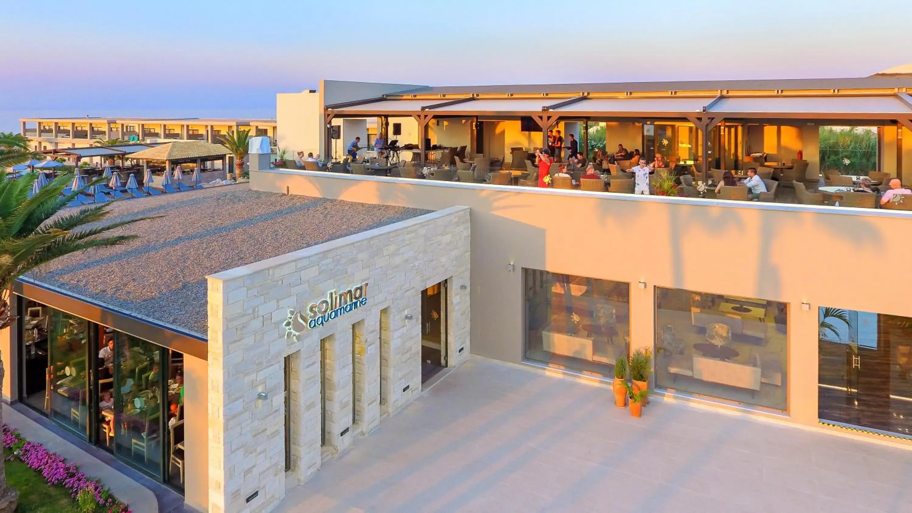 Lounge or bar in Solimar Aquamarine Resort Lounge or bar in Solimar Aquamarine Resort