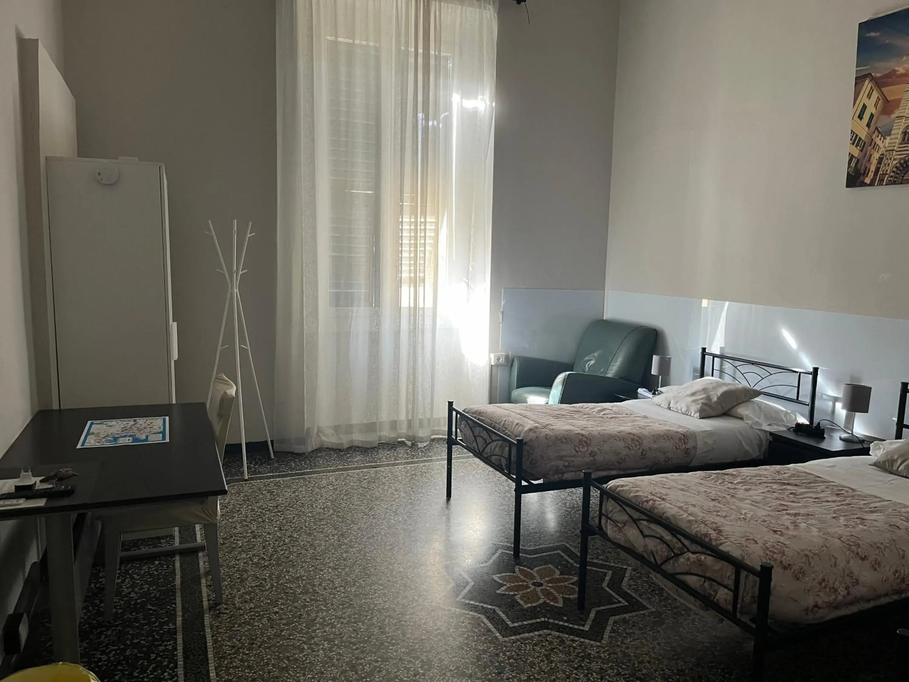 Triple Room with Private External Bathroom in Le stanze della Lanterna Triple Room with Private External Bathroom in Le stanze della Lanterna