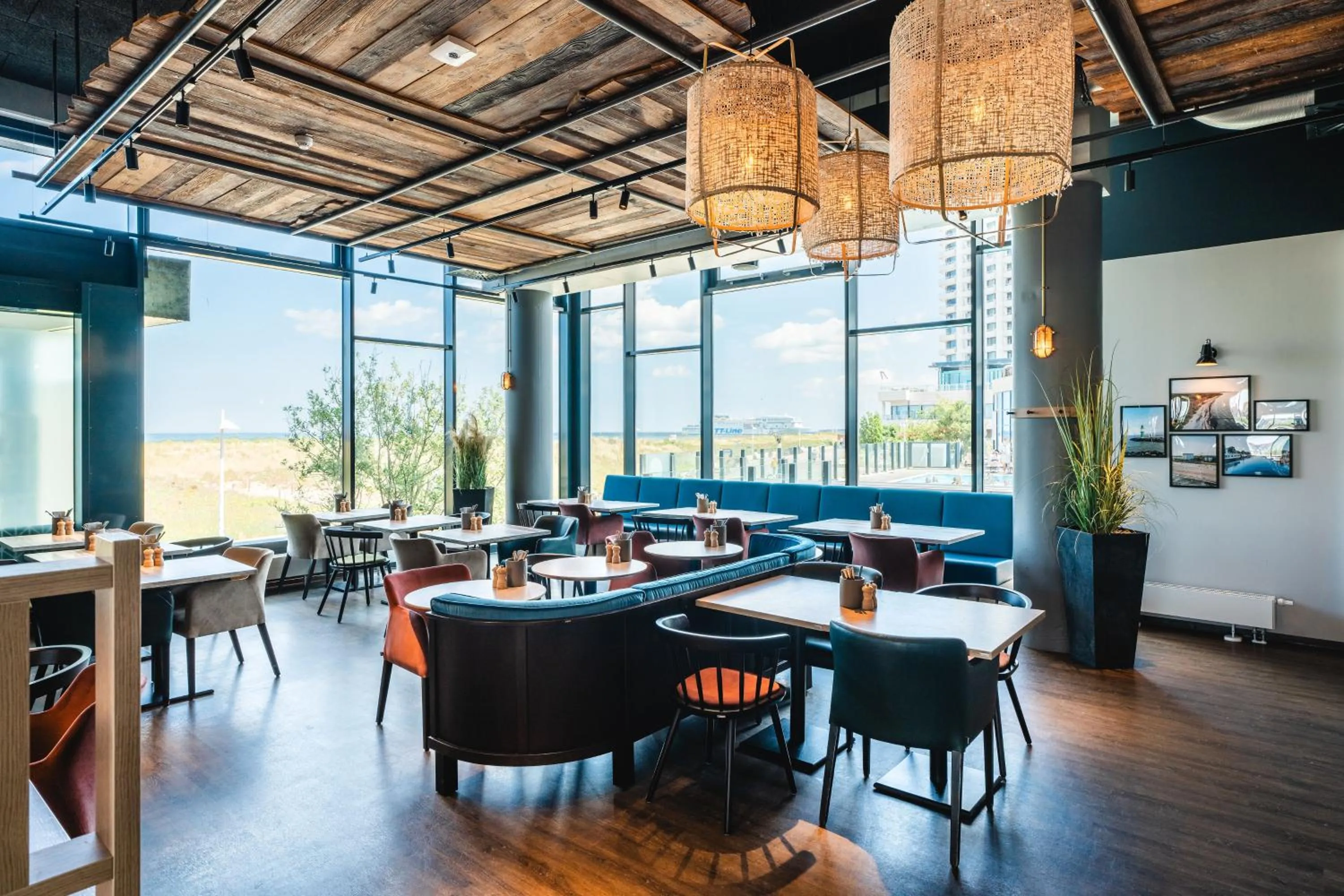 Restaurant/places to eat in aja Warnemünde